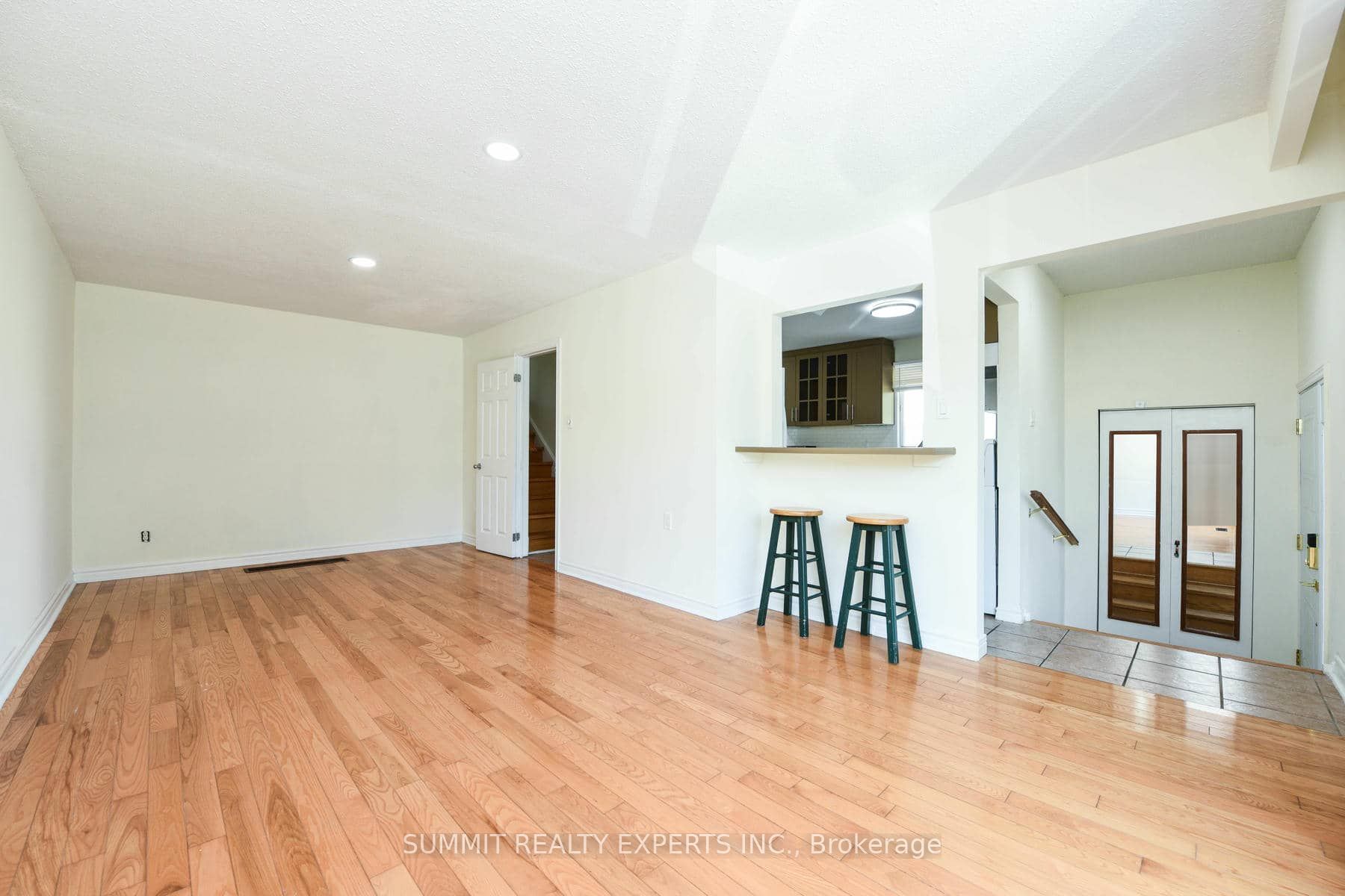 44 Nancy Mccredie Drive Property Photo 9