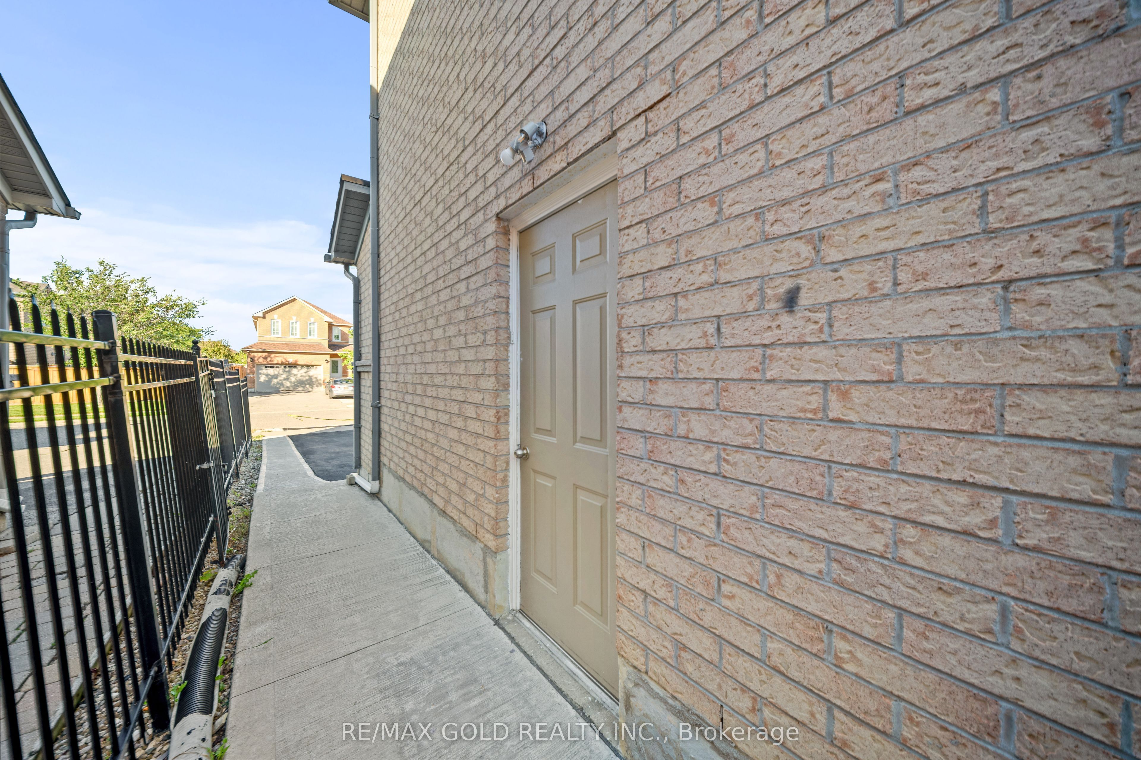 24 Alberta Terrace Property Photo 15