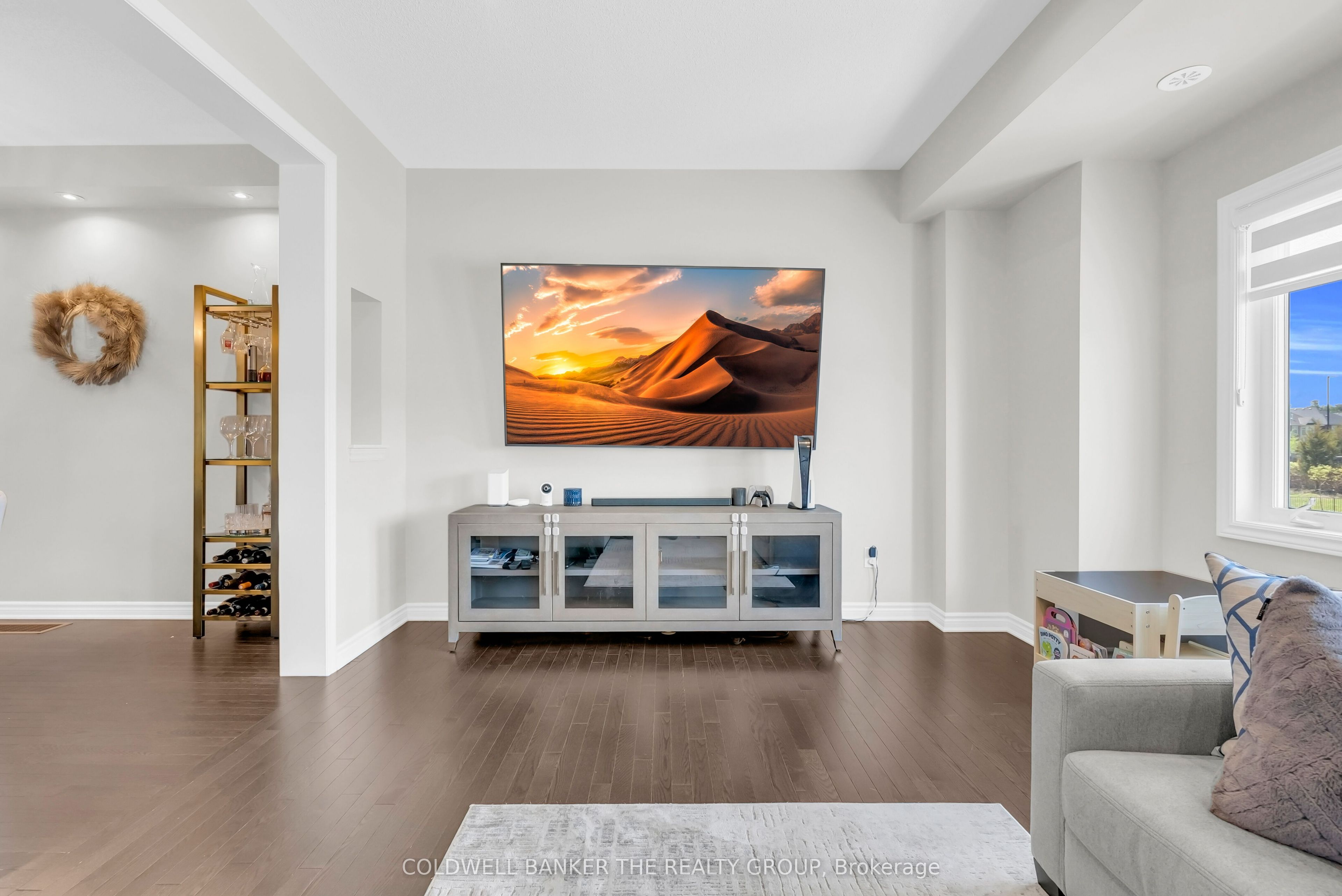 50 Edinburgh Drive 8 Property Photo 18