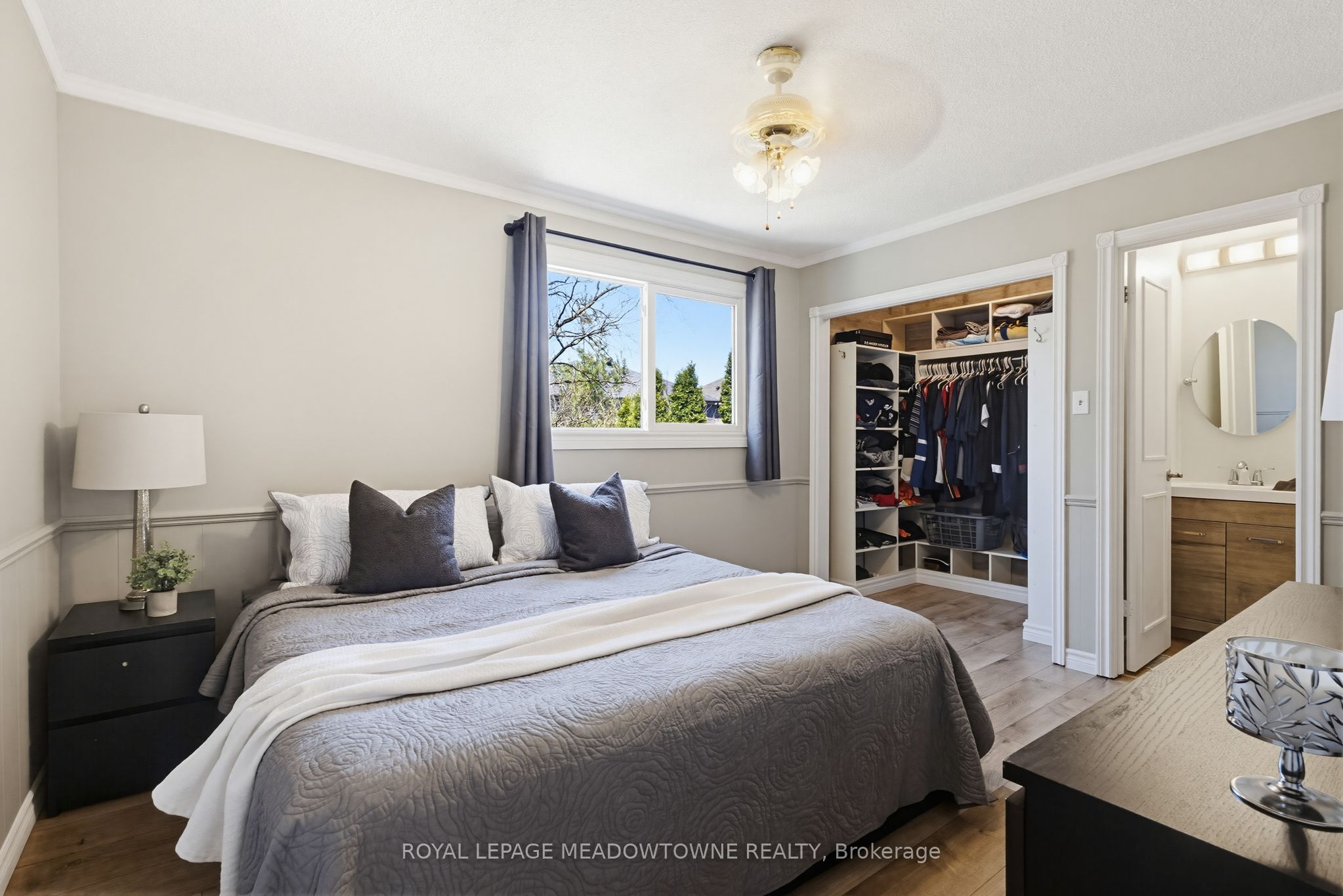 235 Bronte Street 43 Property Photo 17