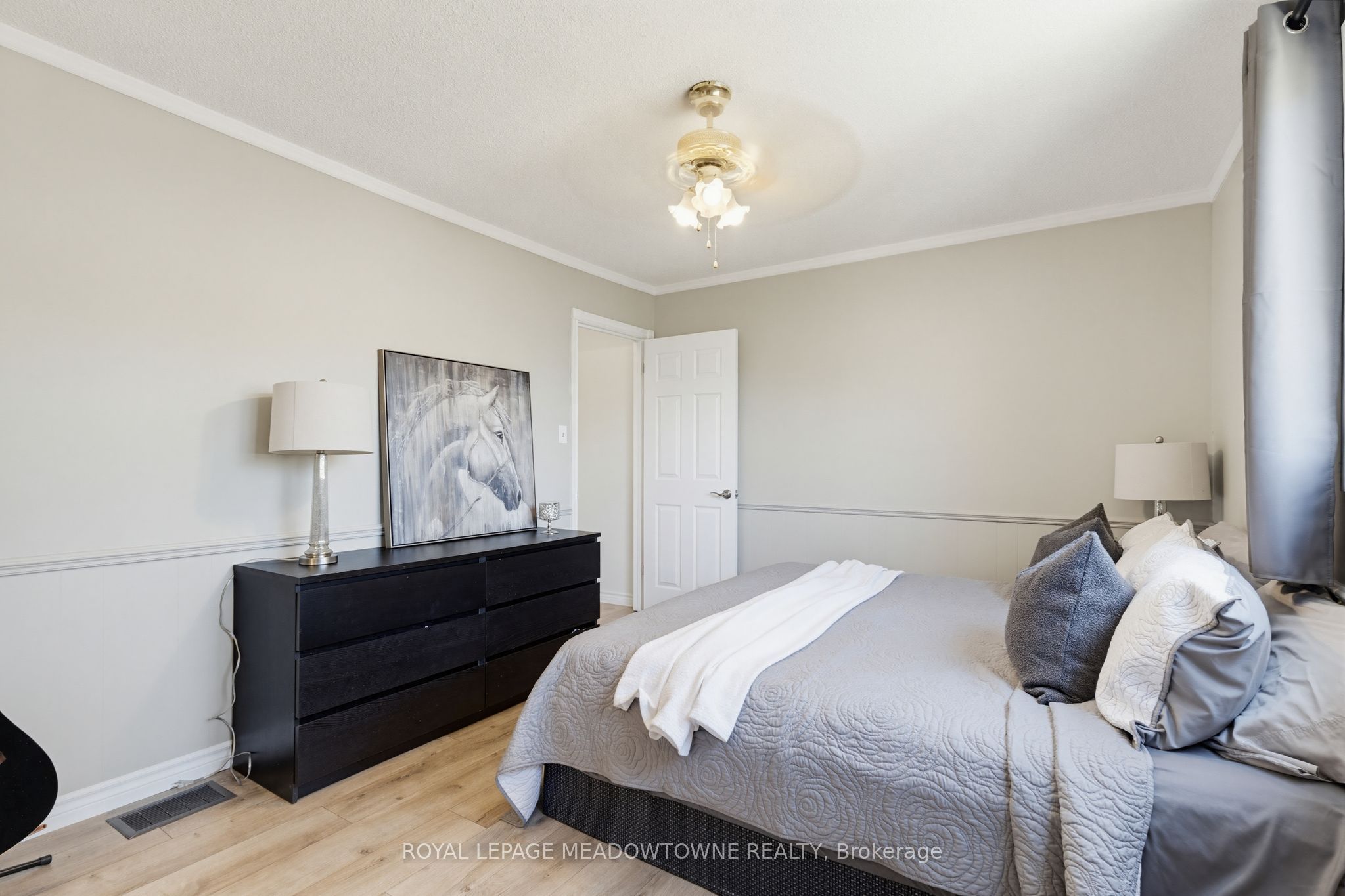 235 Bronte Street 43 Property Photo 18