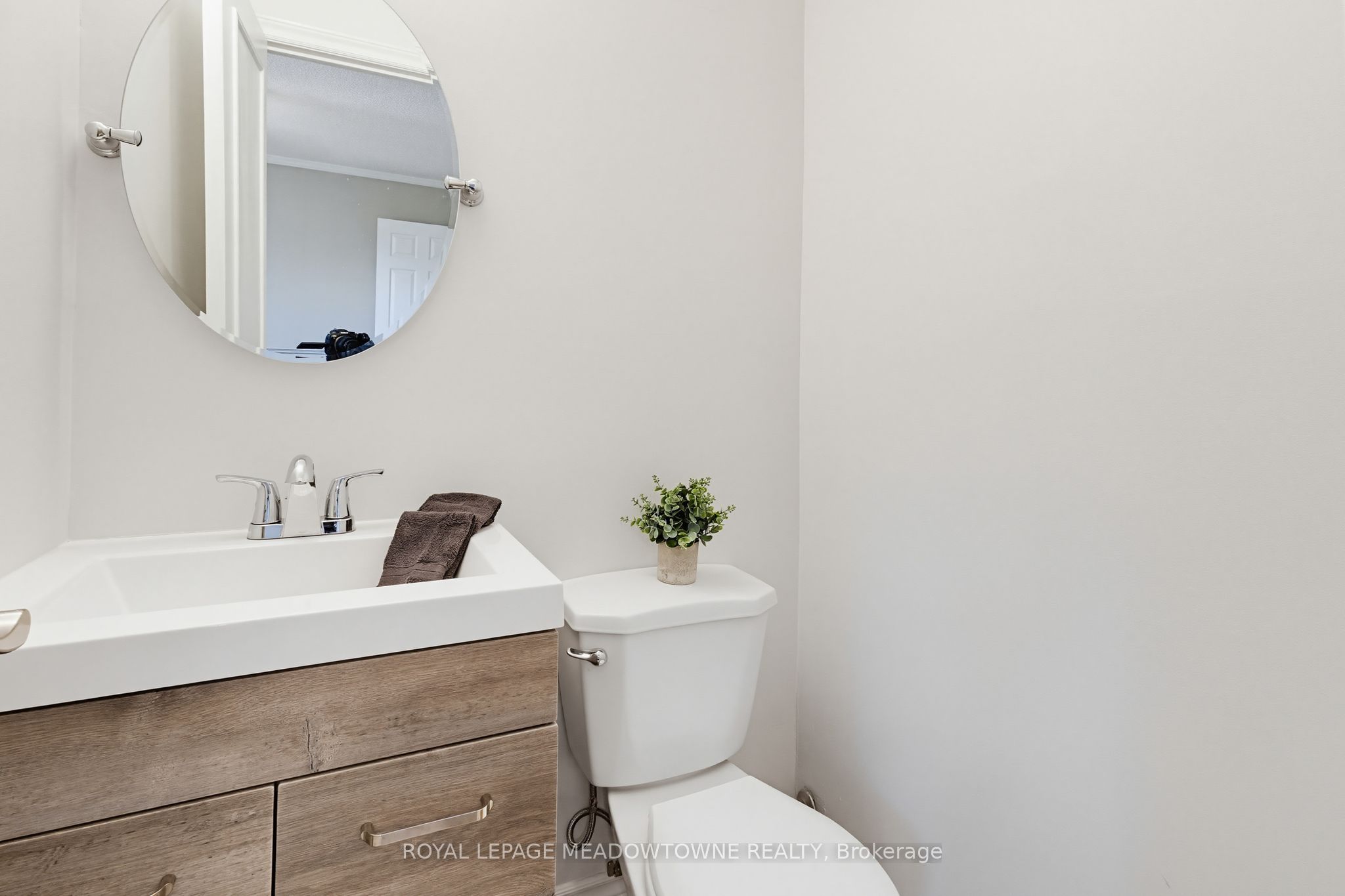 235 Bronte Street 43 Property Photo 19