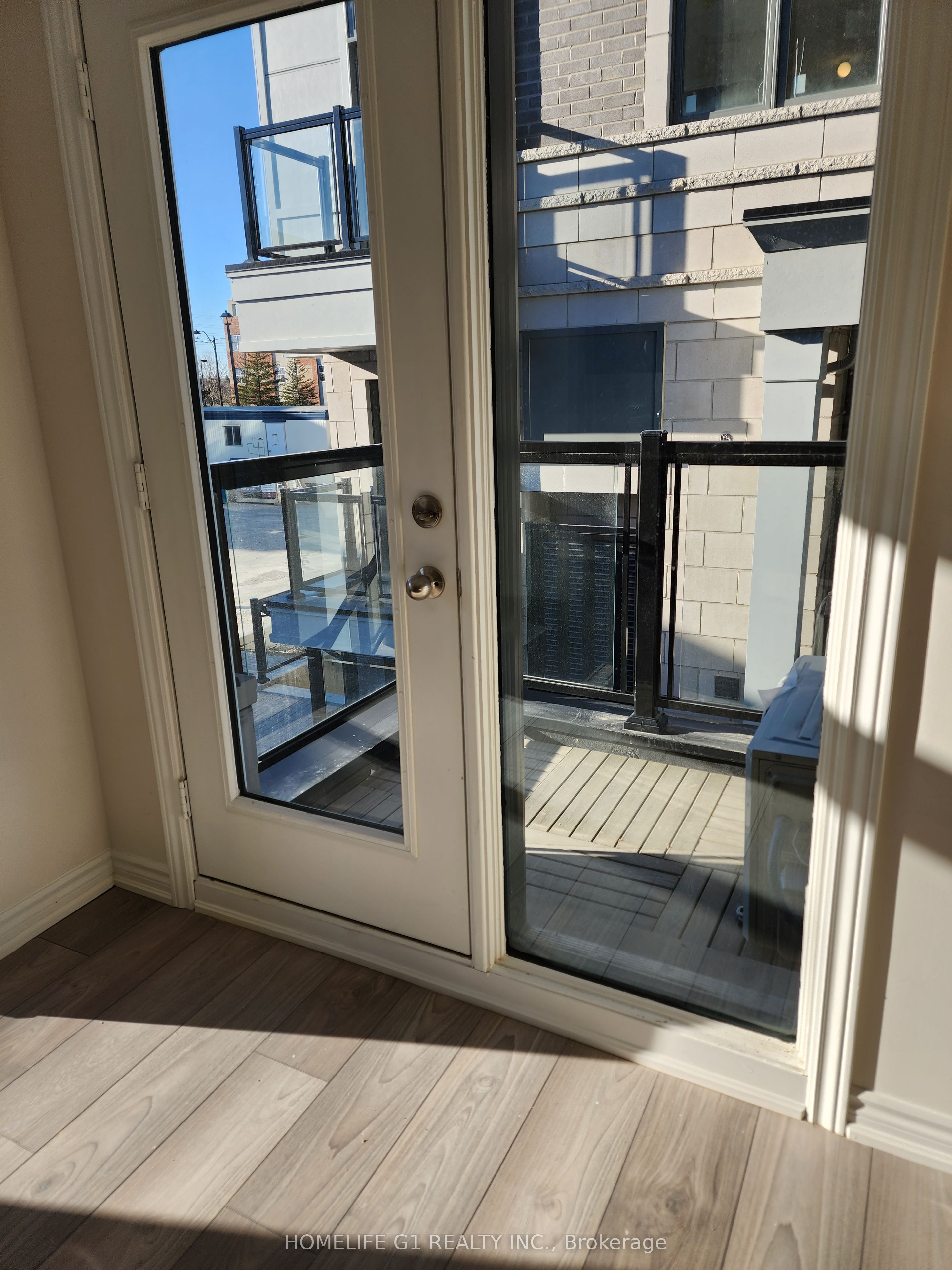 60 Halliford Place Property Photo 2