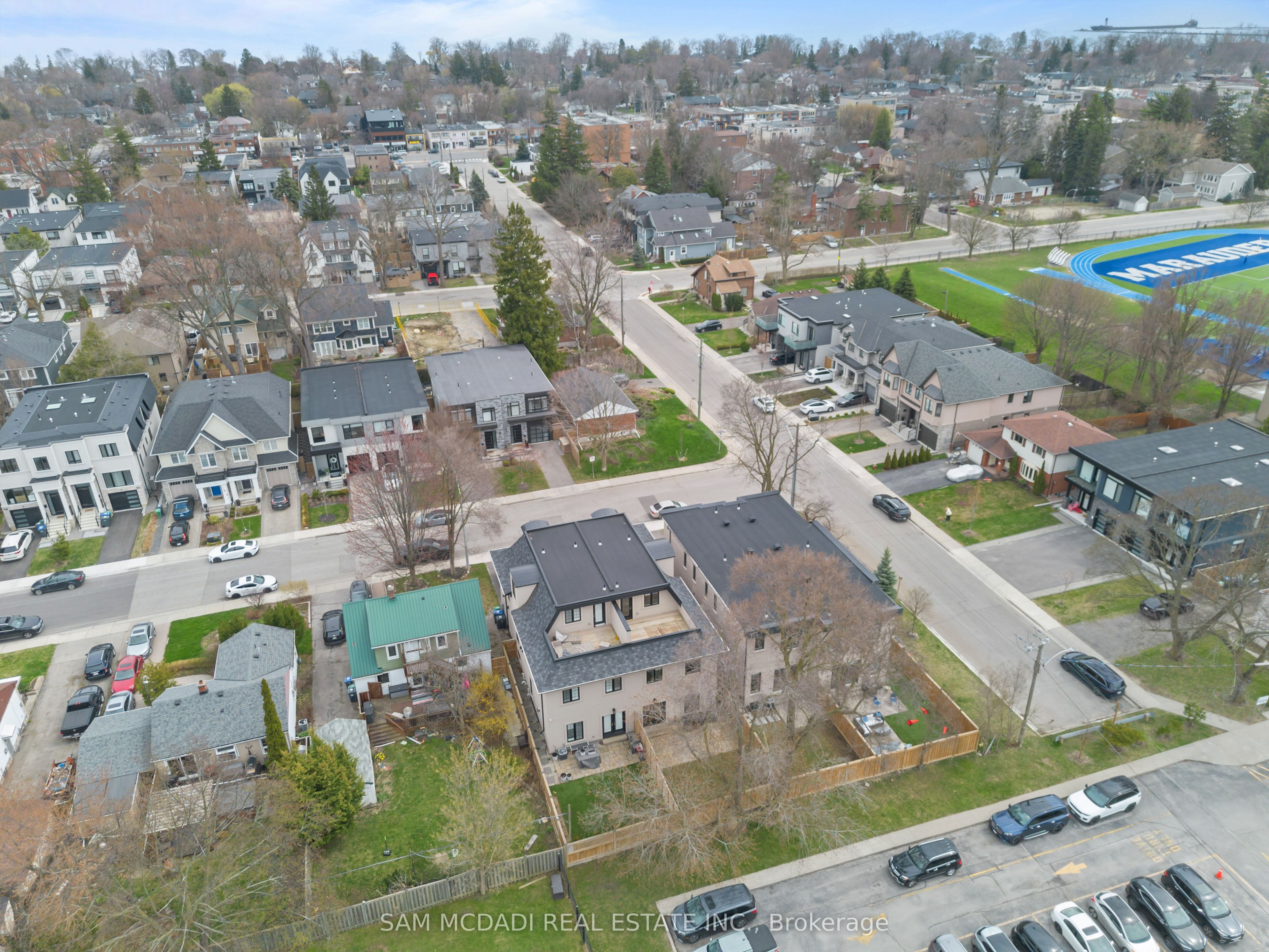 4 Iroquois Avenue Property Photo 42