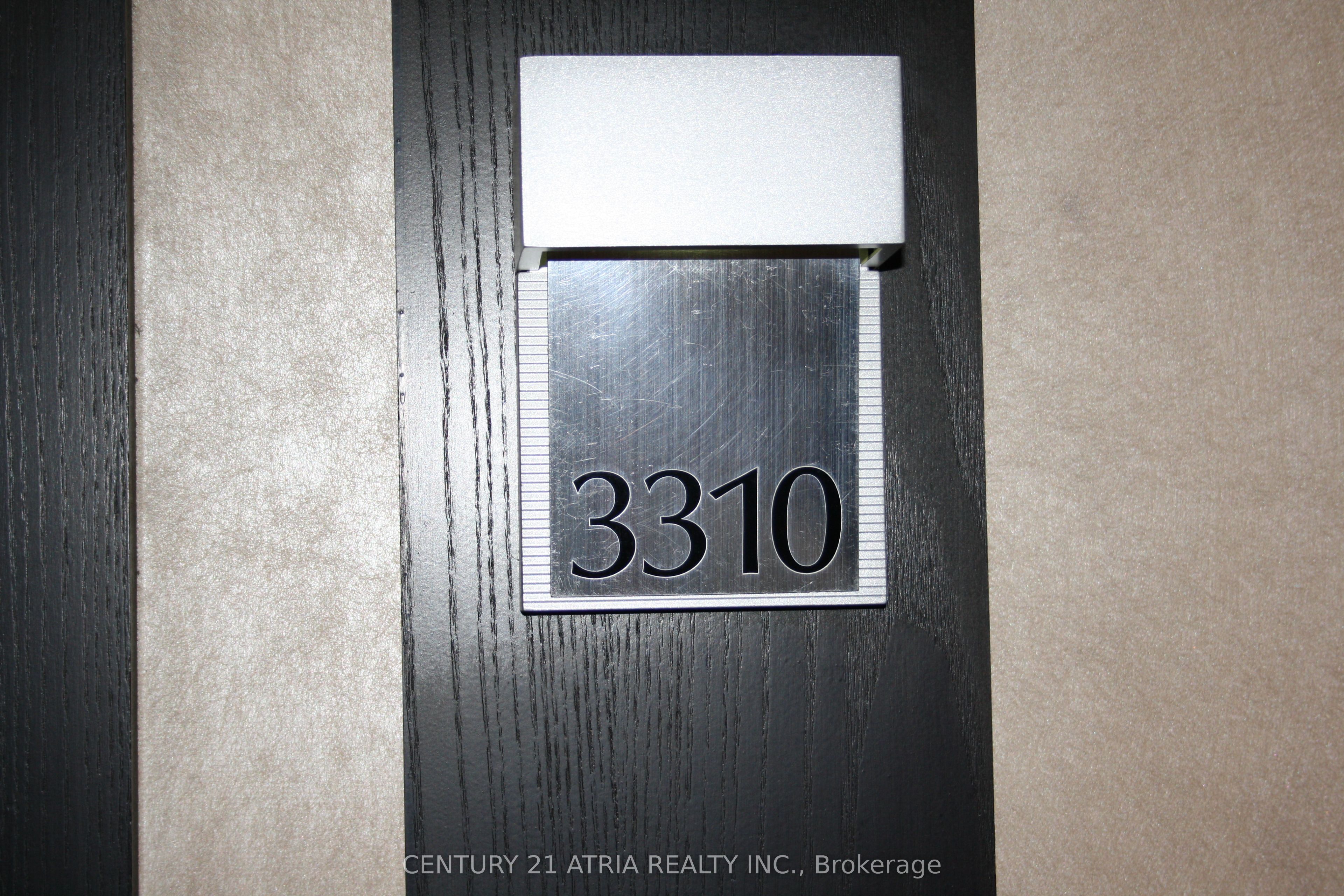80 Absolute Avenue 3310 Property Photo 1