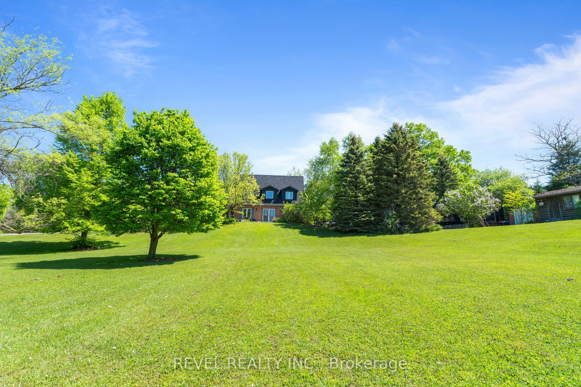 14227 Trafalgar Road Property Photo 34