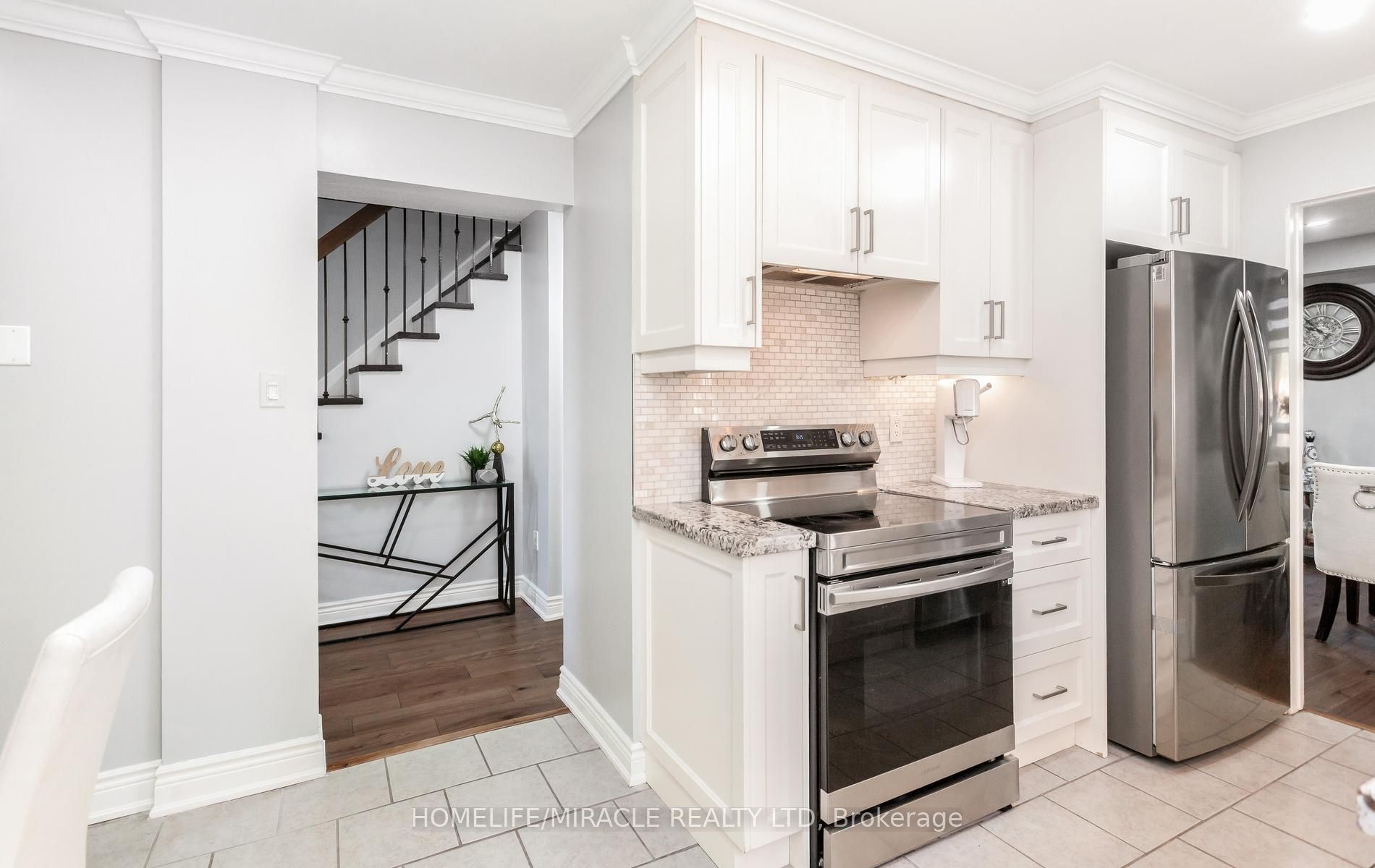 49 Newbridge Crescent Property Photo 15
