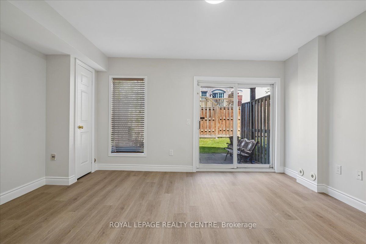 50 Strathaven Drive 110 Property Photo 35