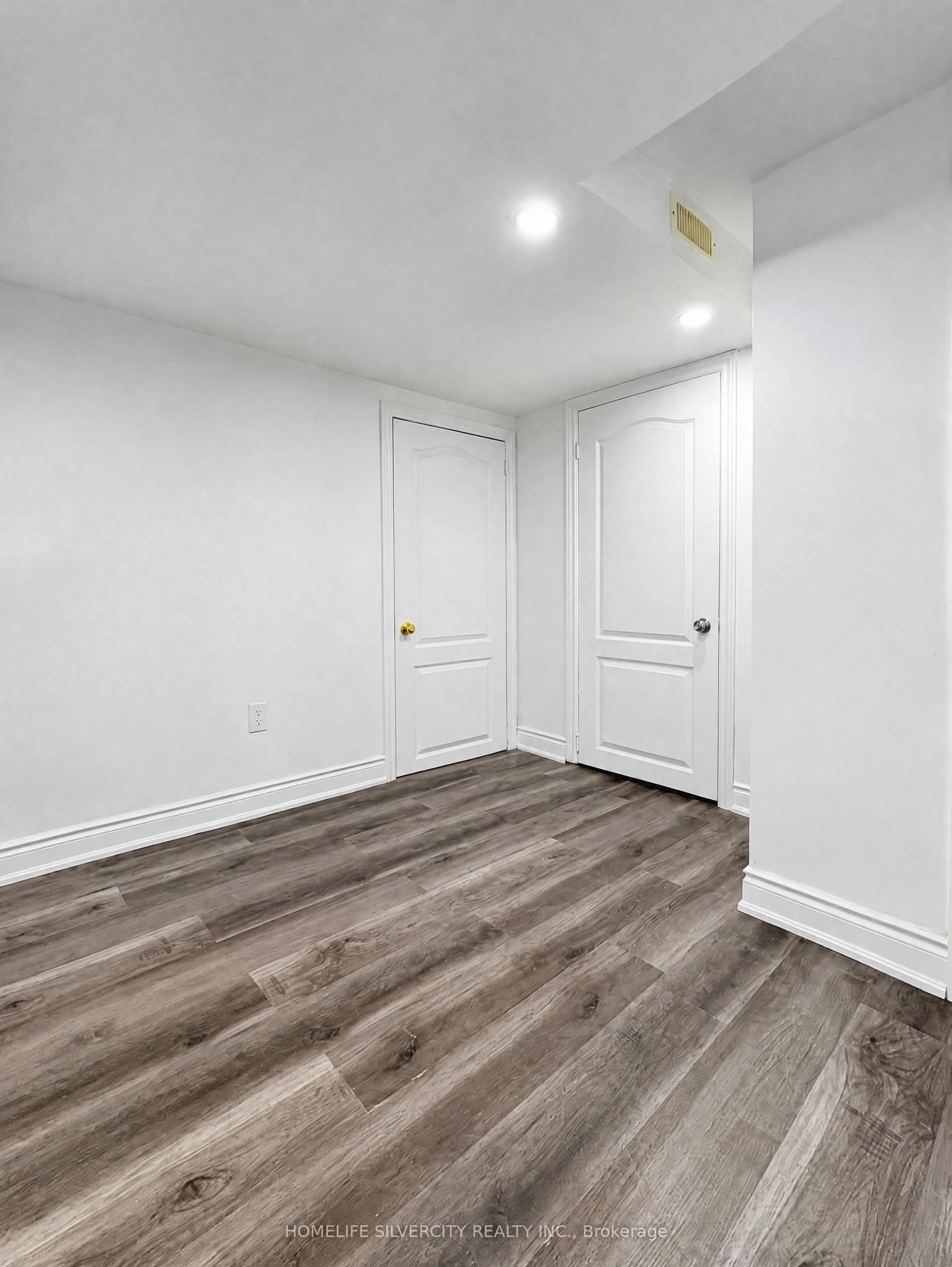 102 Earlsbridge Boulevard Property Photo 10