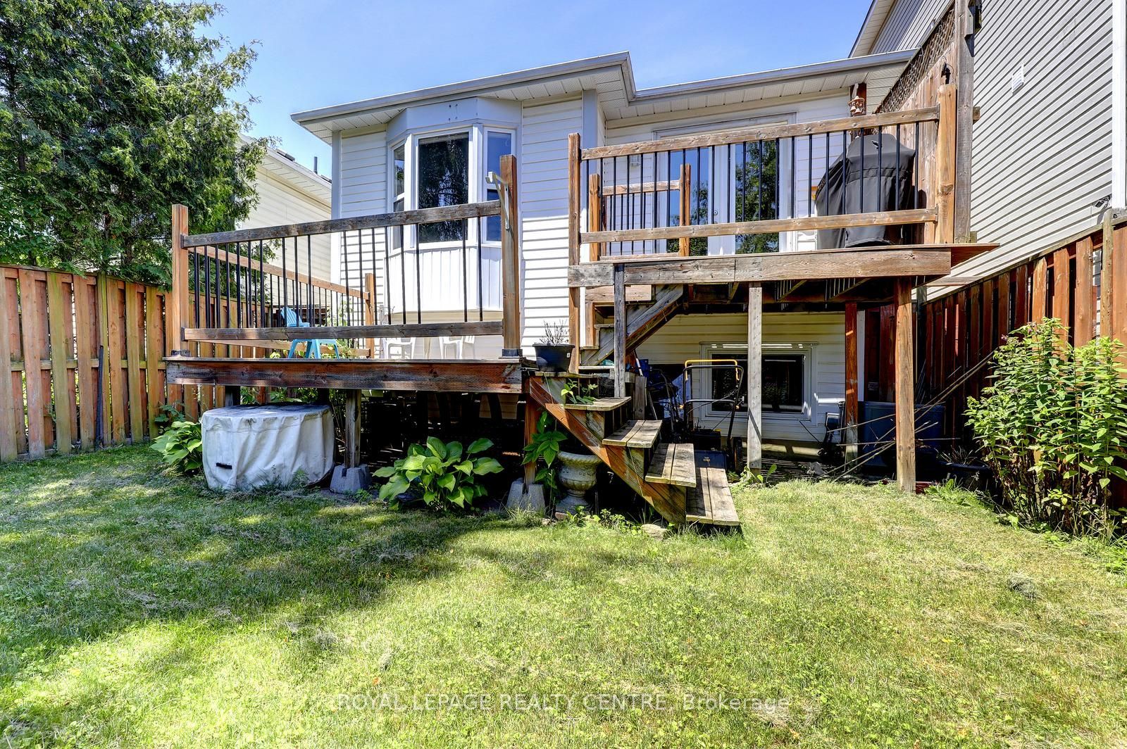 1296 Woodhill Court Property Photo 43