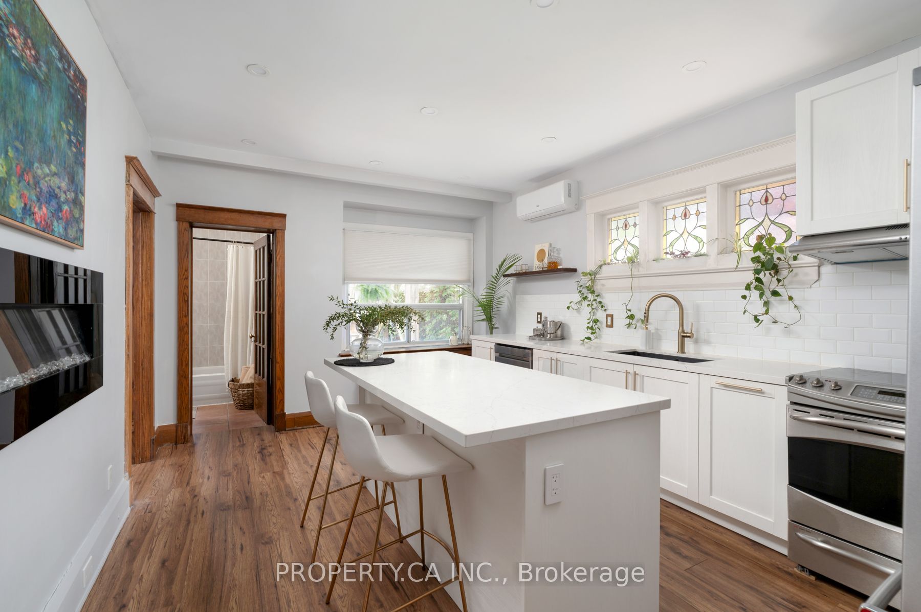 9 Fairview Avenue Property Photo 5