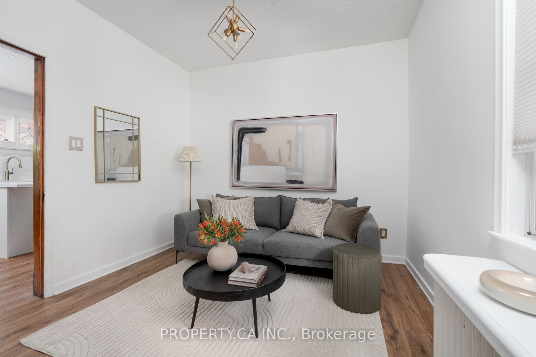 9 Fairview Avenue Property Photo 8