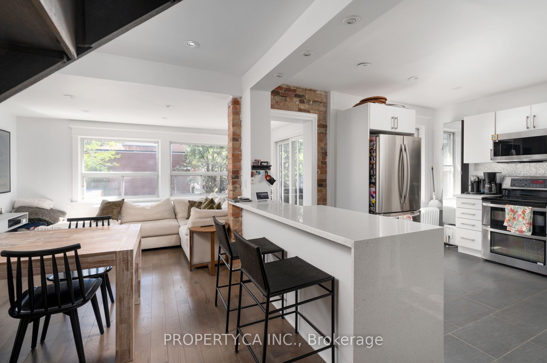 9 Fairview Avenue Property Photo 12
