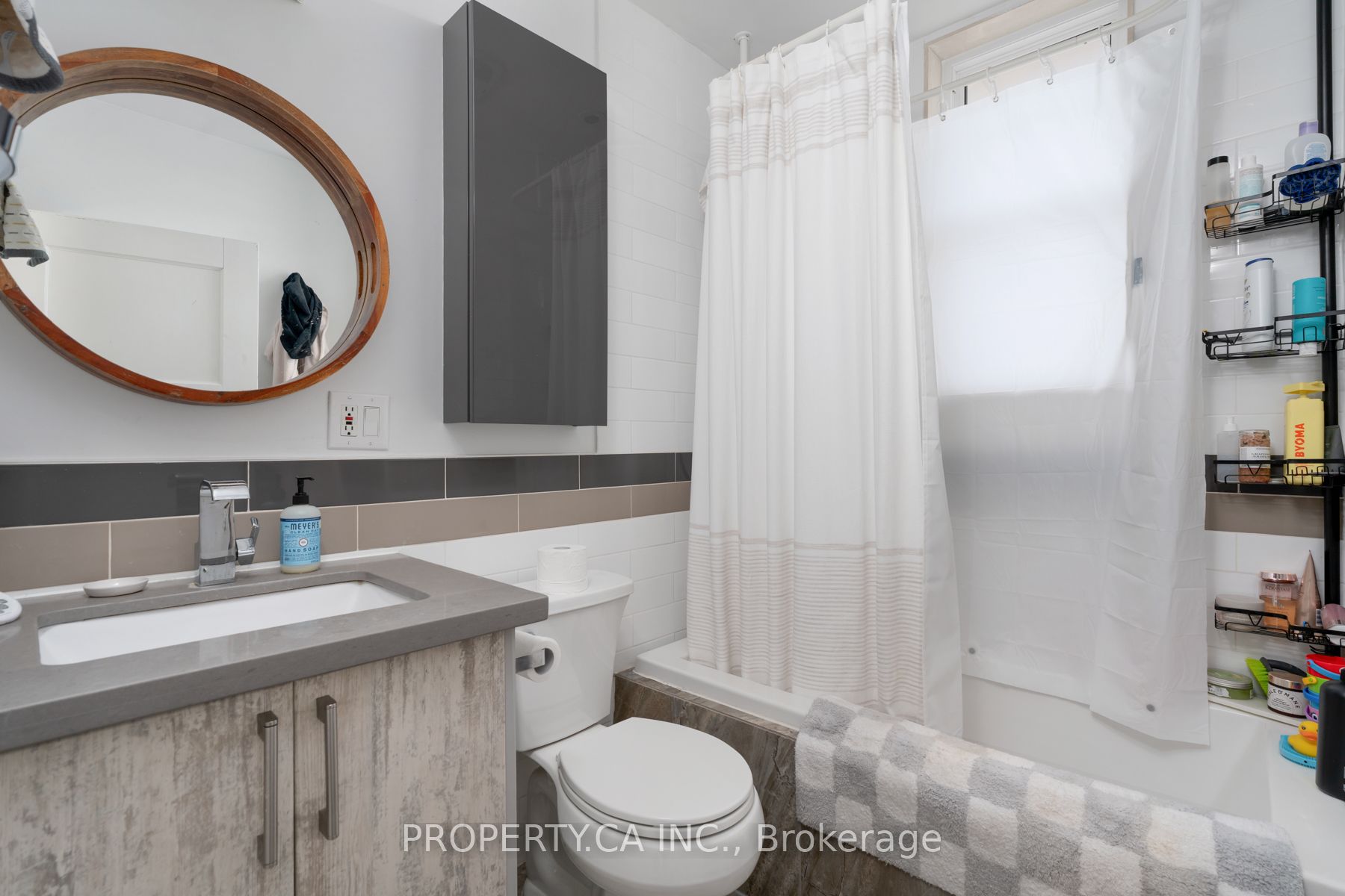 9 Fairview Avenue Property Photo 17