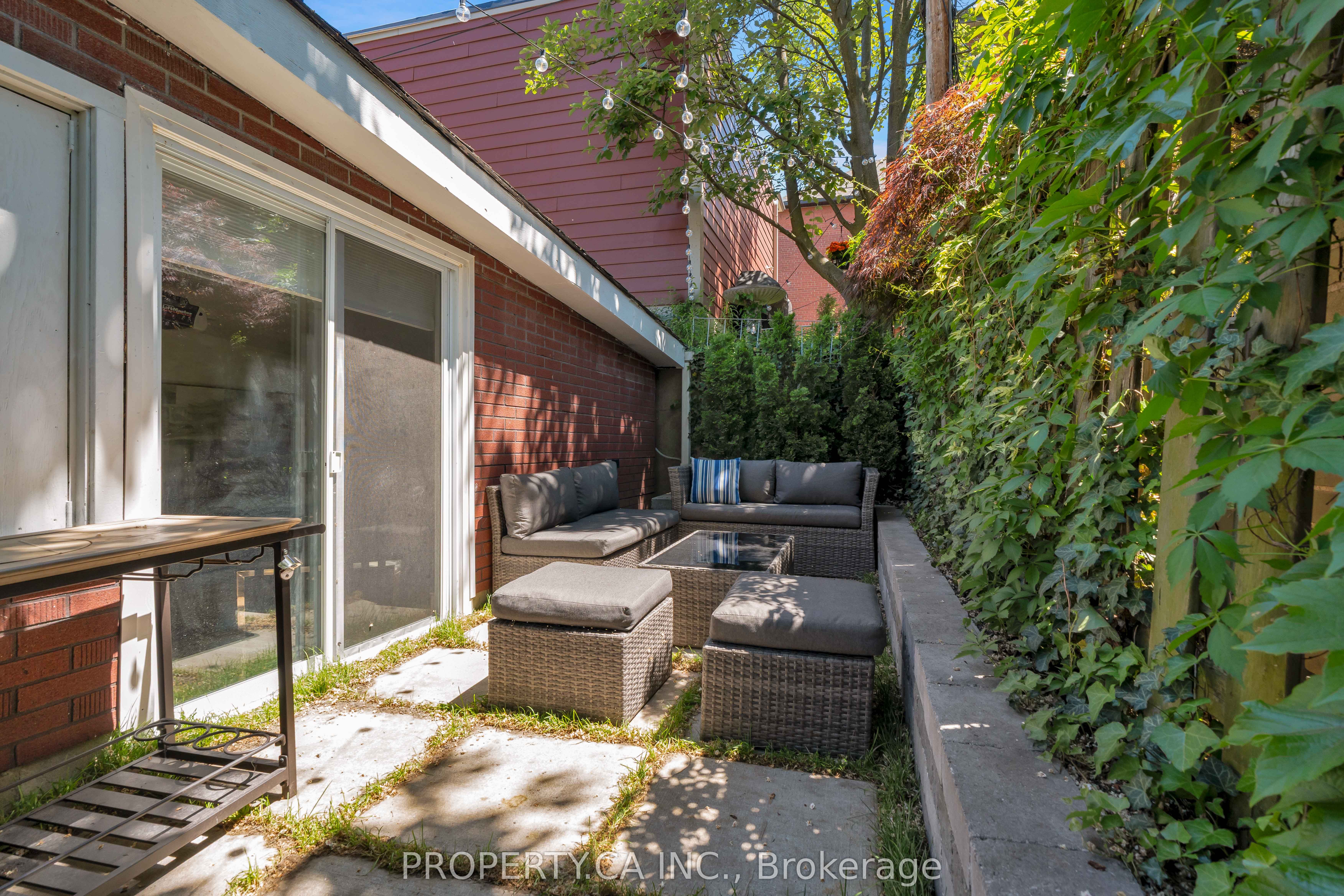 9 Fairview Avenue Property Photo 33