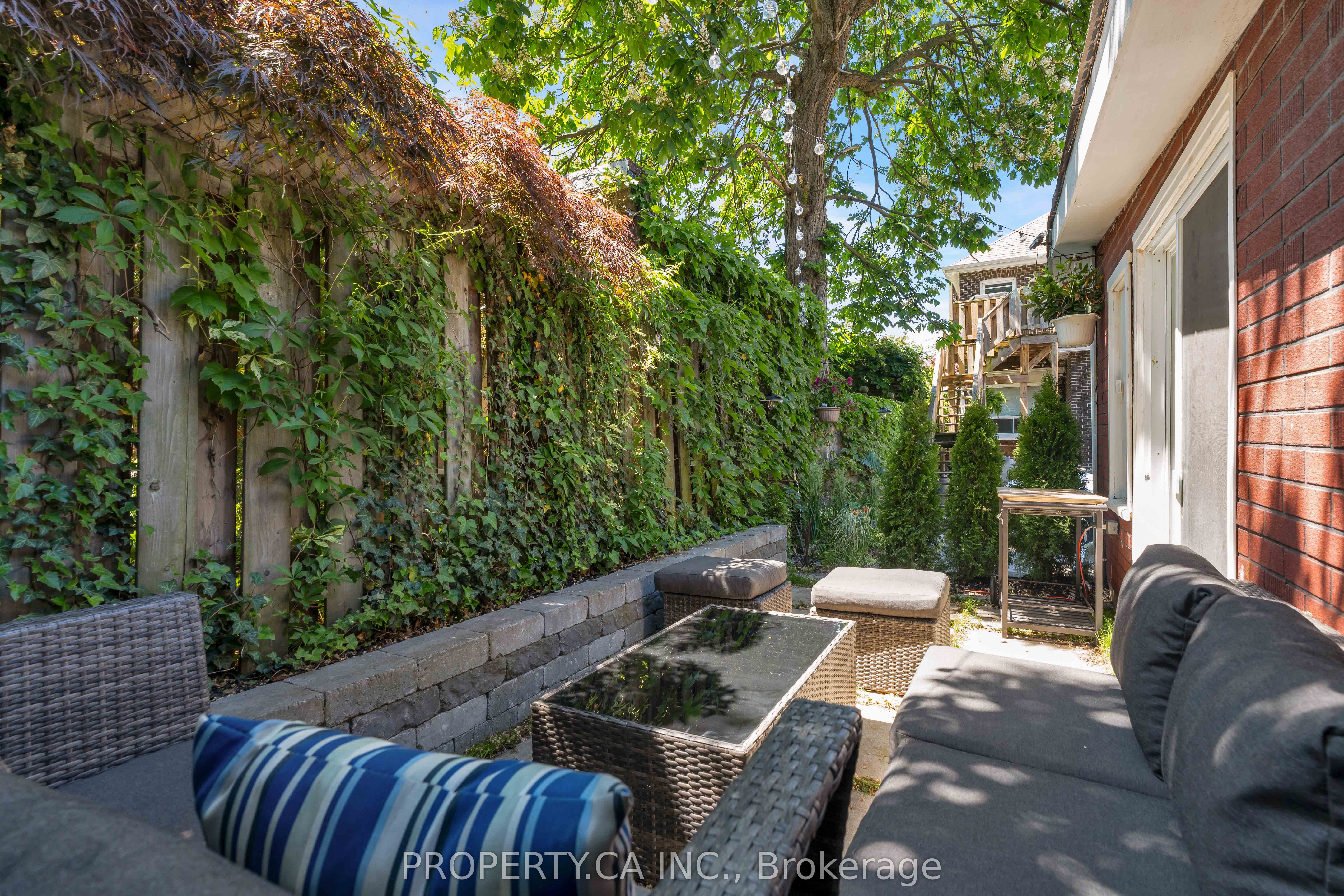 9 Fairview Avenue Property Photo 34