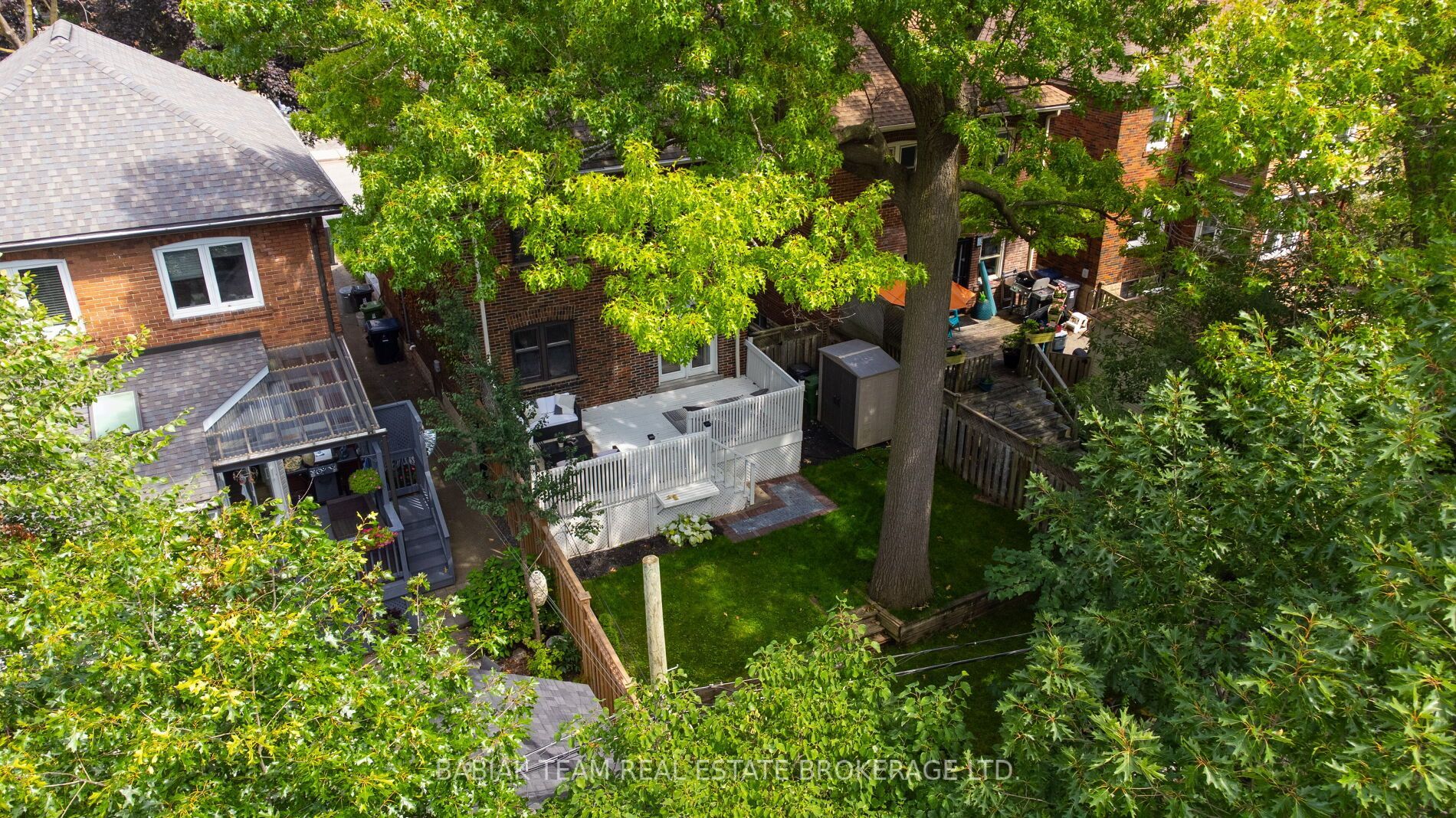 26 Riverview Gardens Property Photo 41
