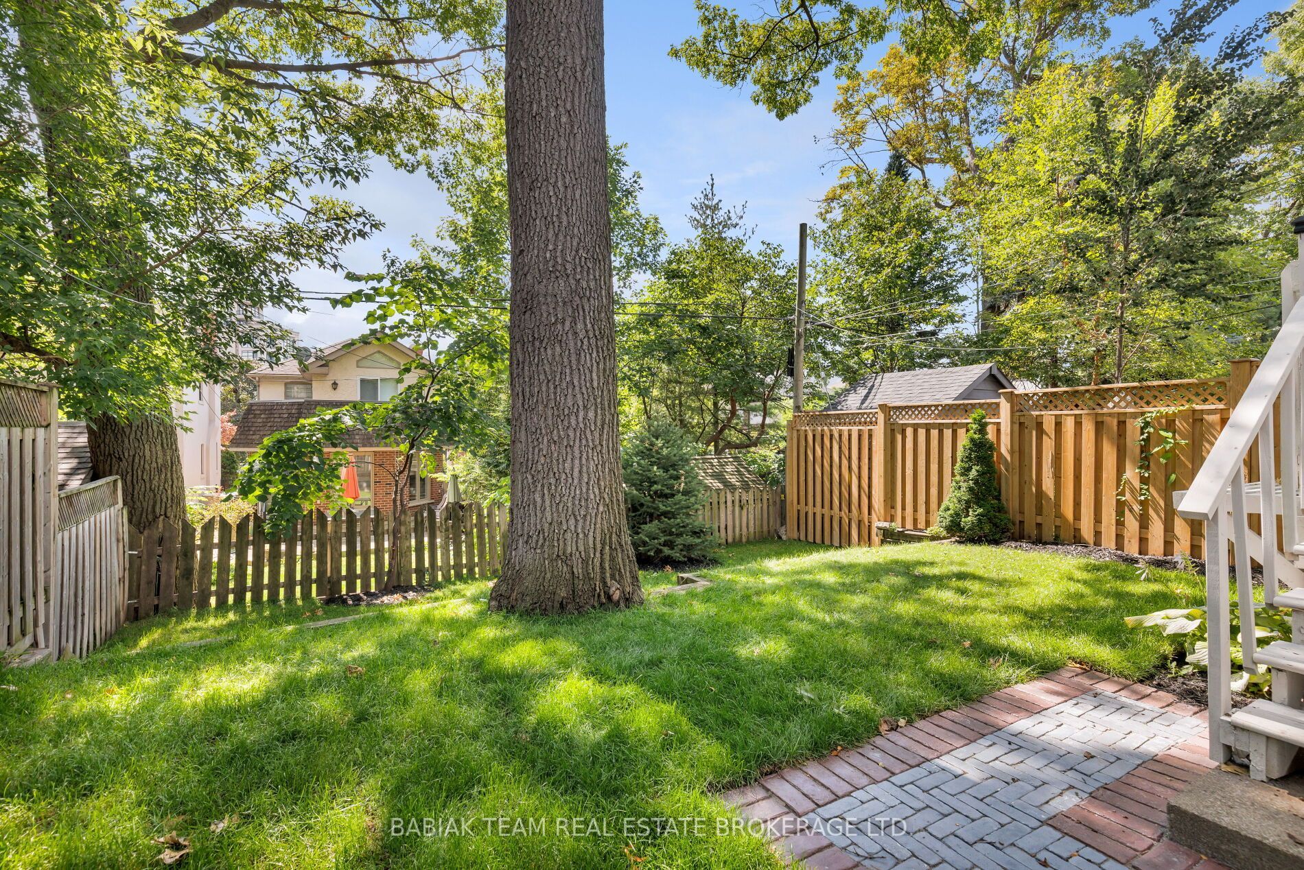 26 Riverview Gardens Property Photo 42
