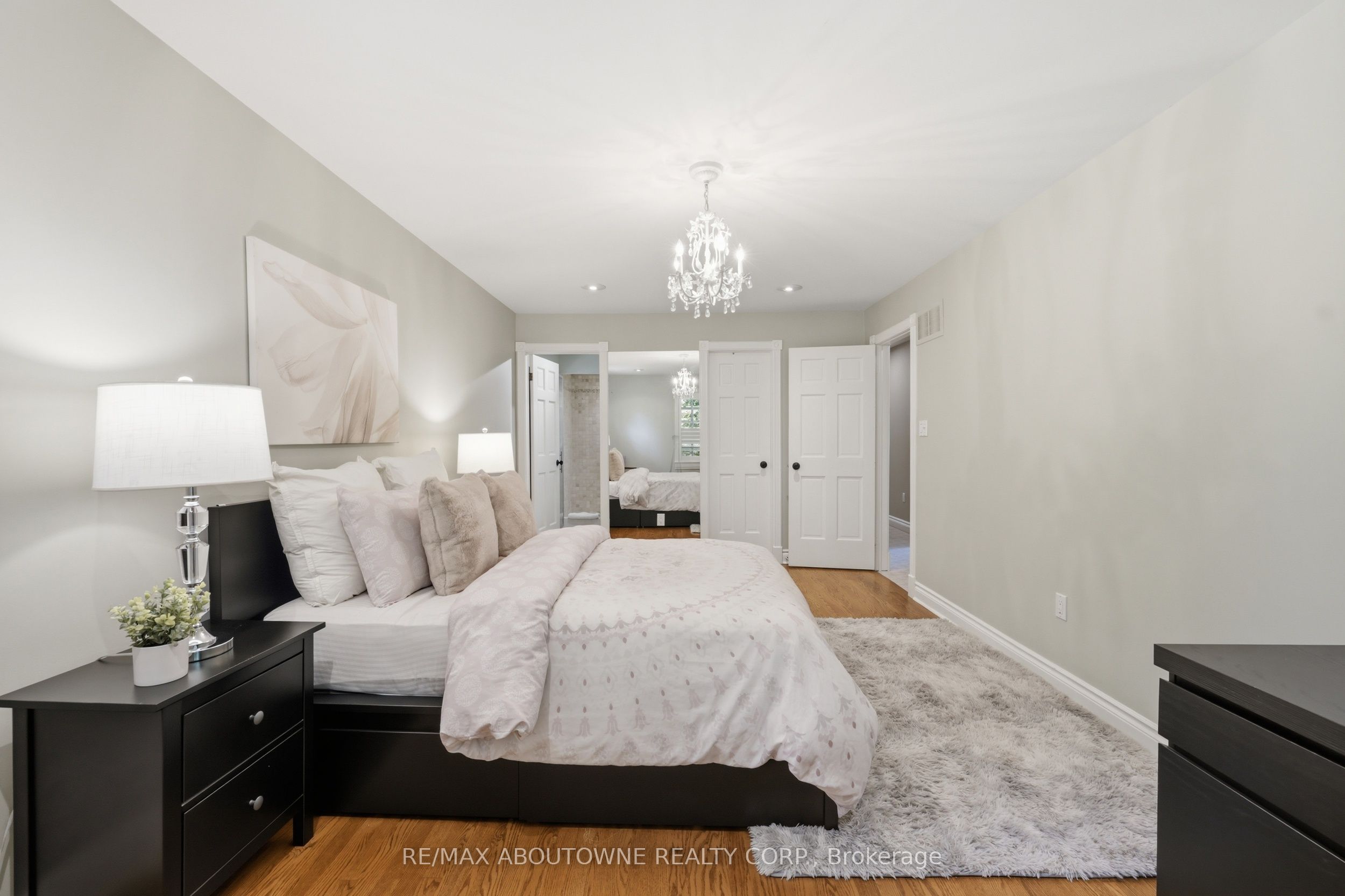 437 Cairncroft Road Property Photo 35