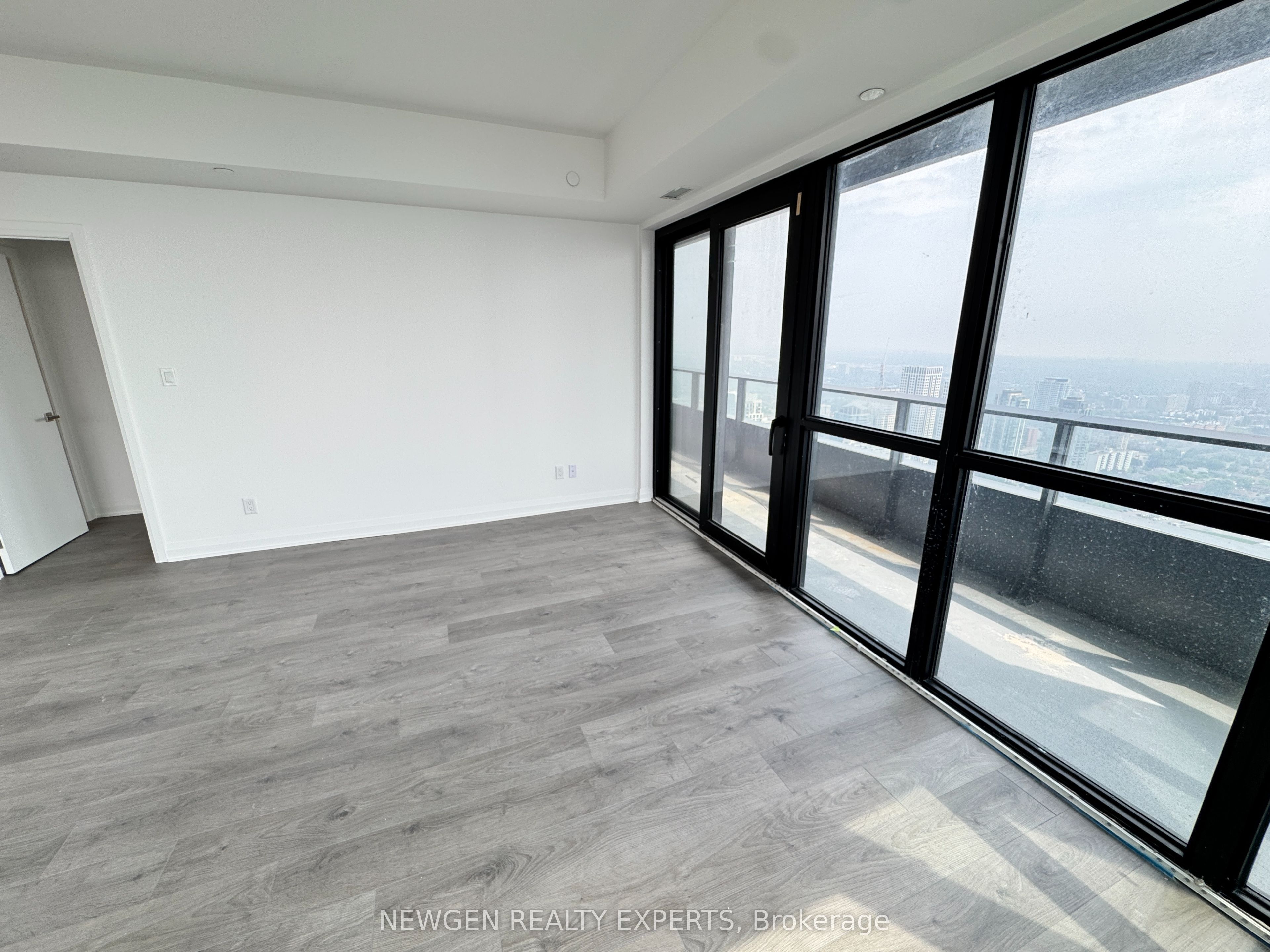 4015 The Exchange 5004 Property Photo 4