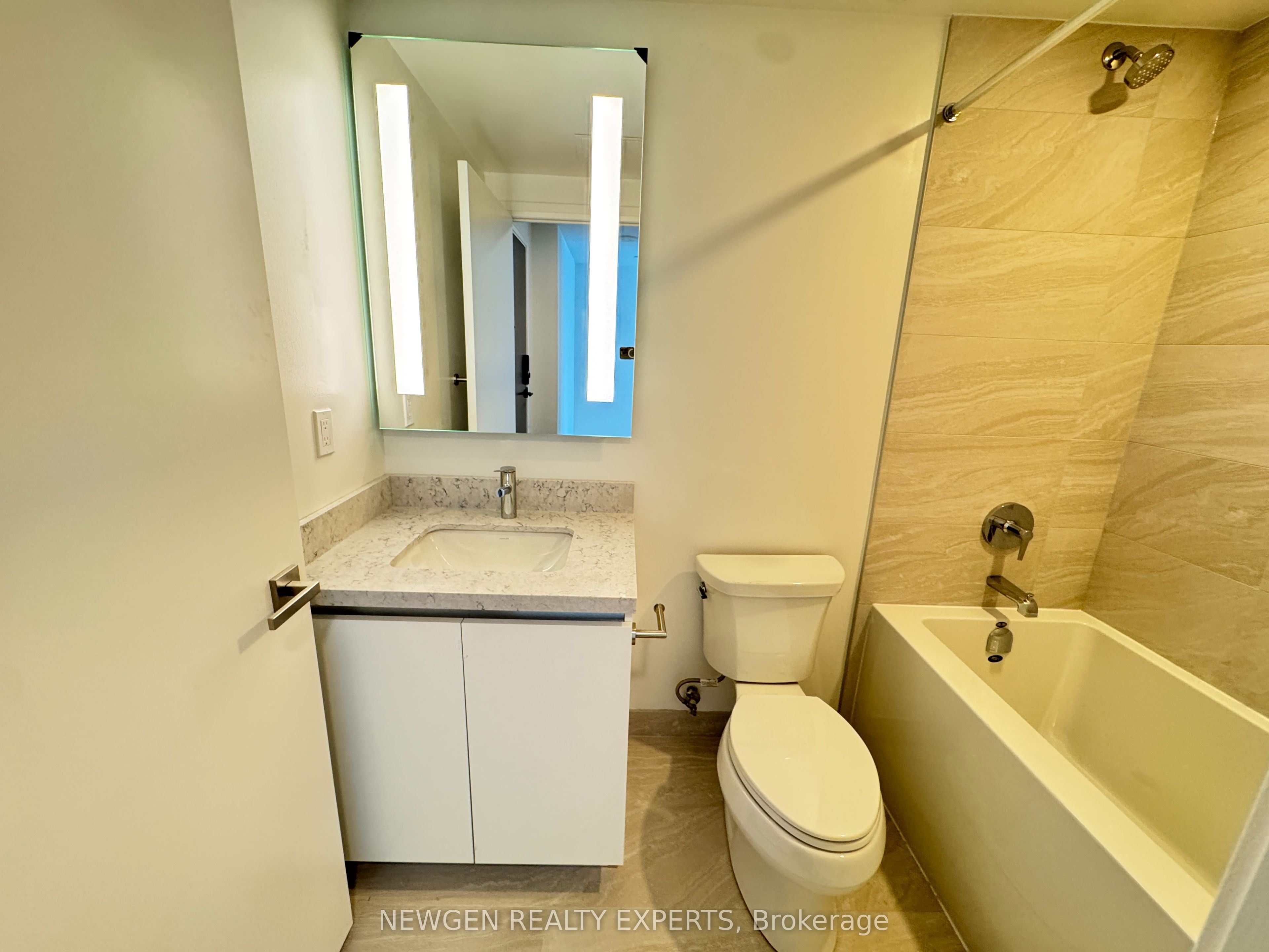4015 The Exchange 5004 Property Photo 12