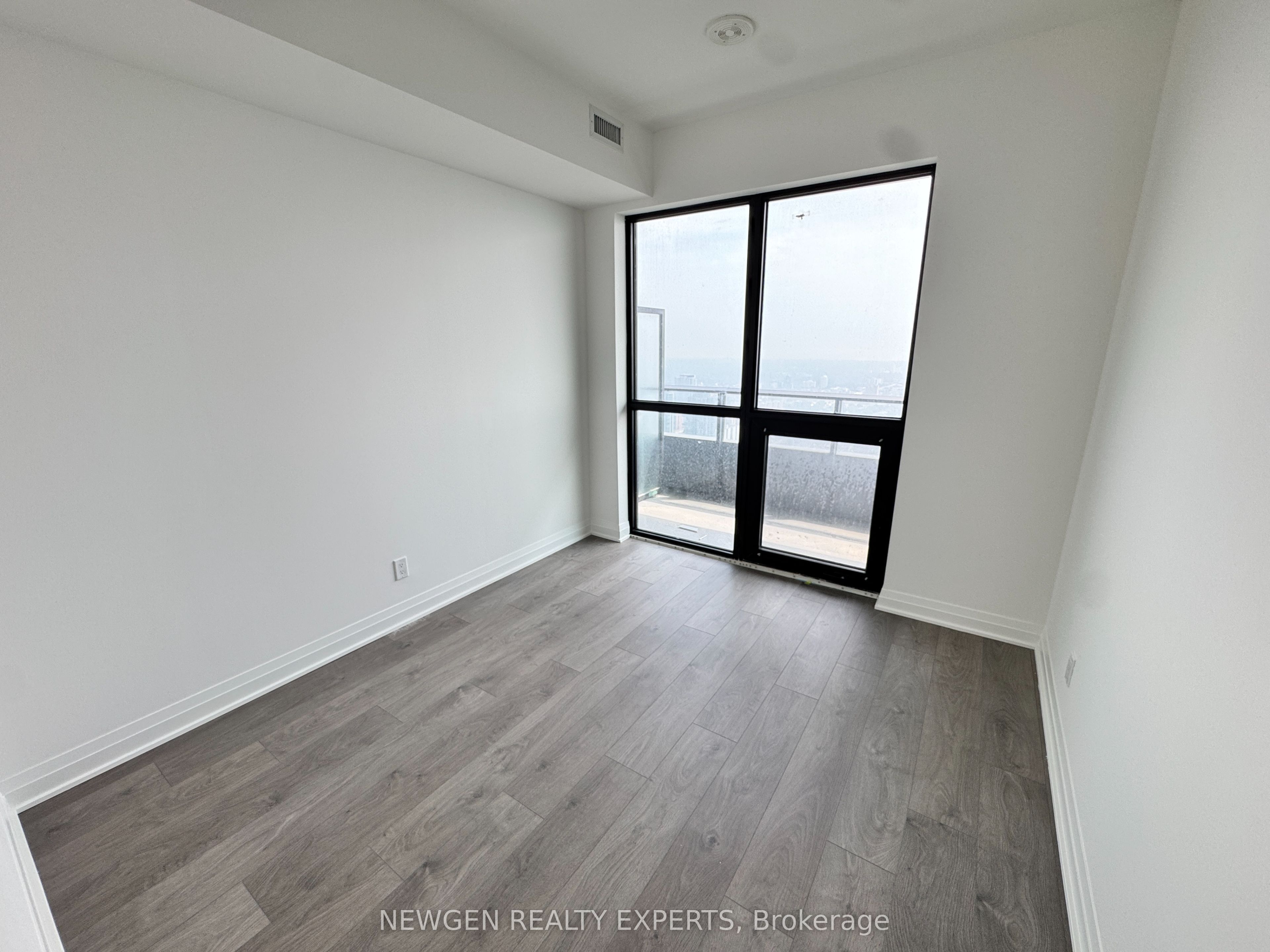4015 The Exchange 5004 Property Photo 13