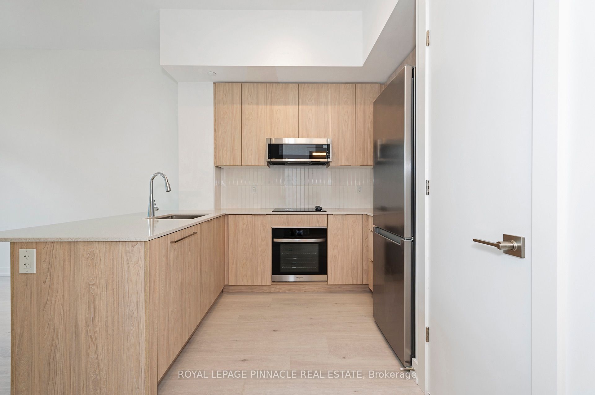 2501 Saw Whet Boulevard 403 Property Photo 11