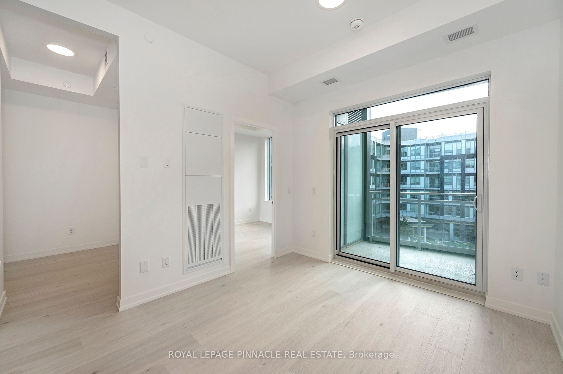 2501 Saw Whet Boulevard 403 Property Photo 20