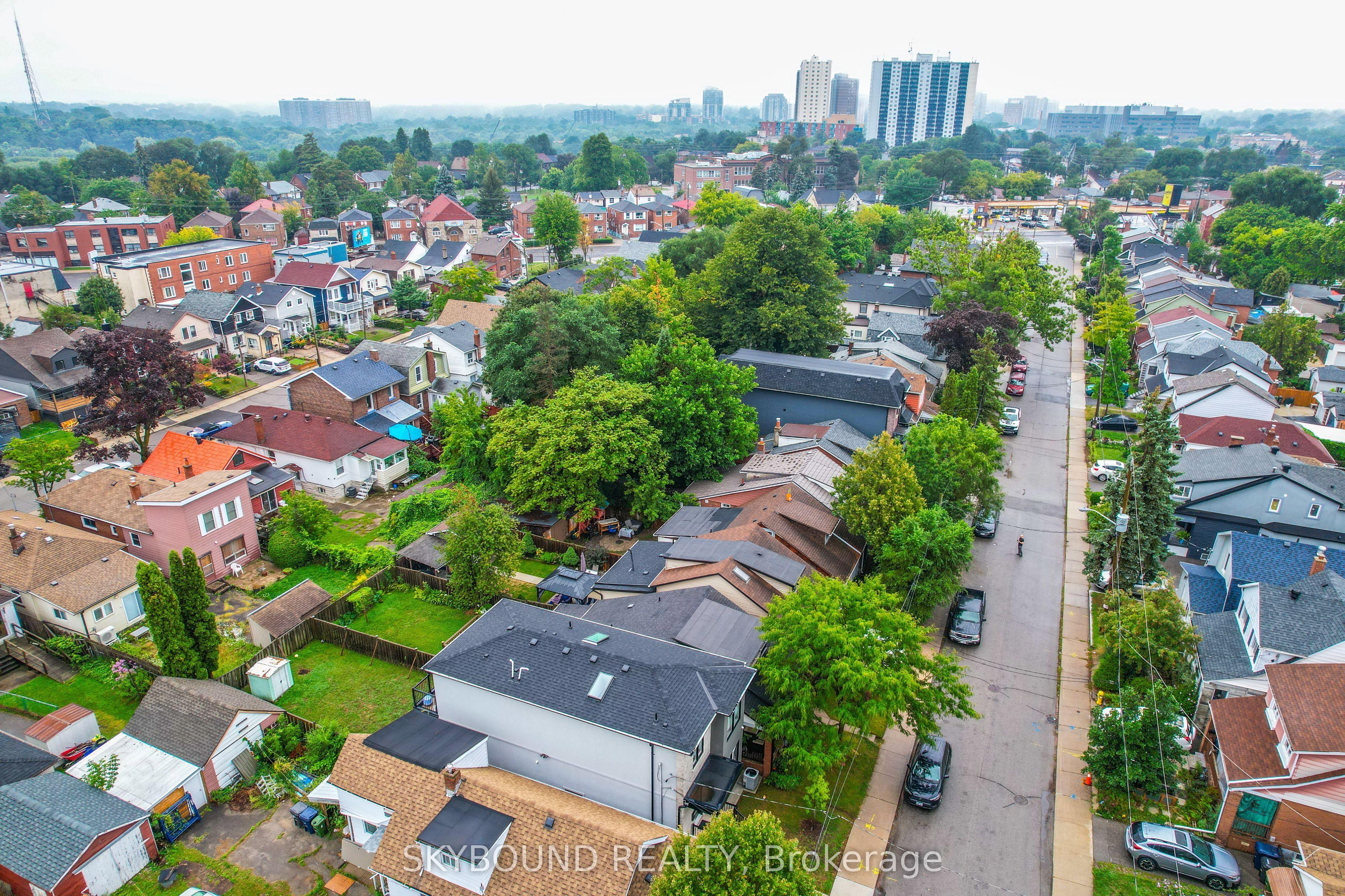 43 Craydon Avenue Property Photo 3