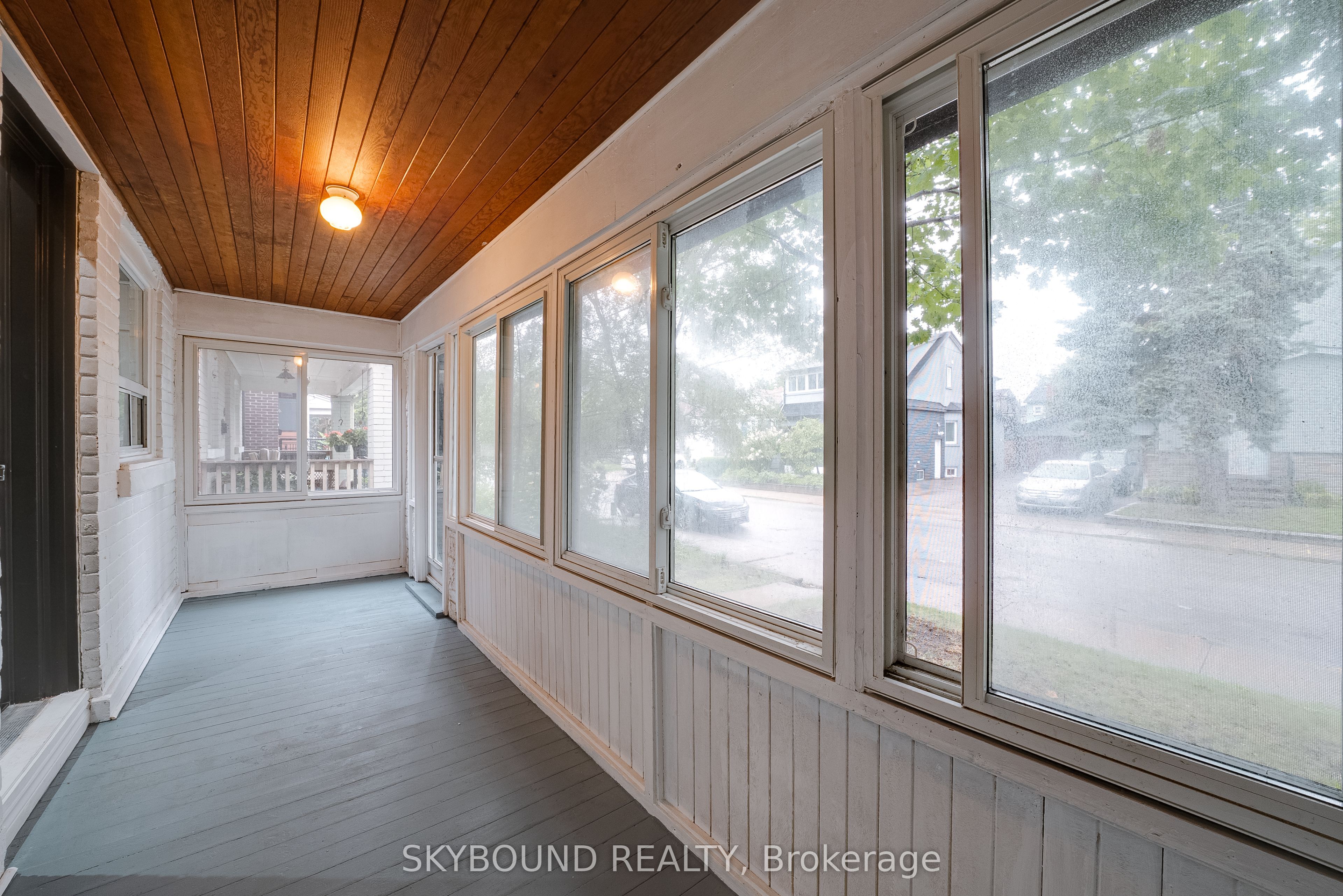 43 Craydon Avenue Property Photo 6