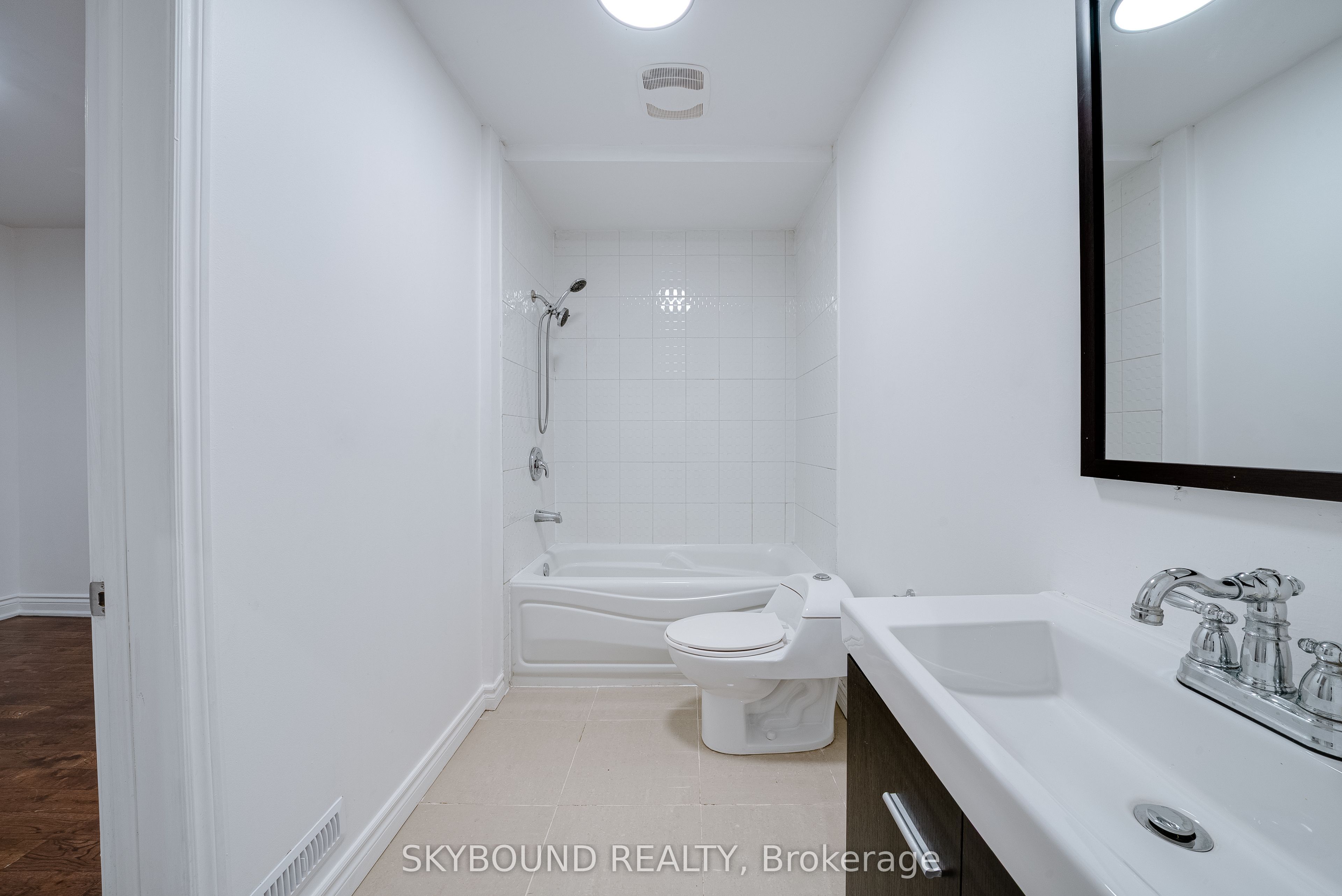 43 Craydon Avenue Property Photo 15