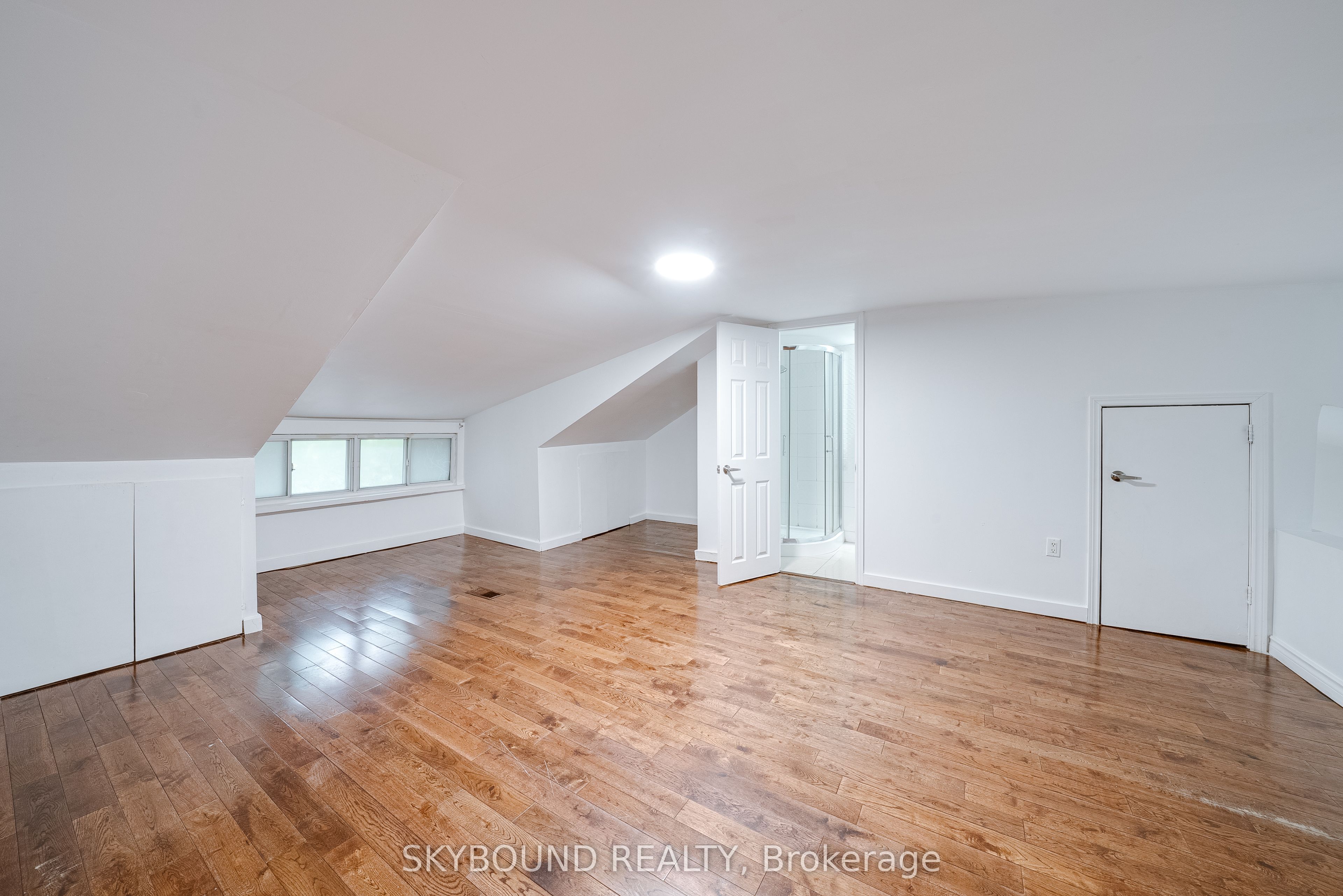 43 Craydon Avenue Property Photo 20