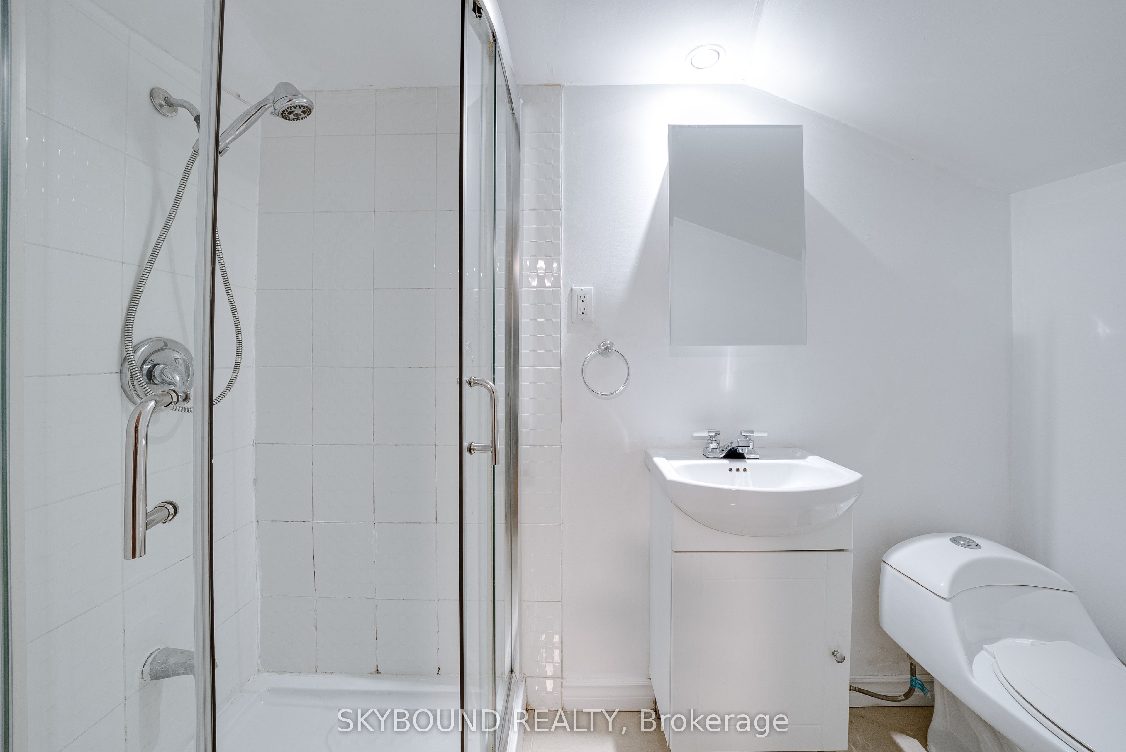 43 Craydon Avenue Property Photo 21