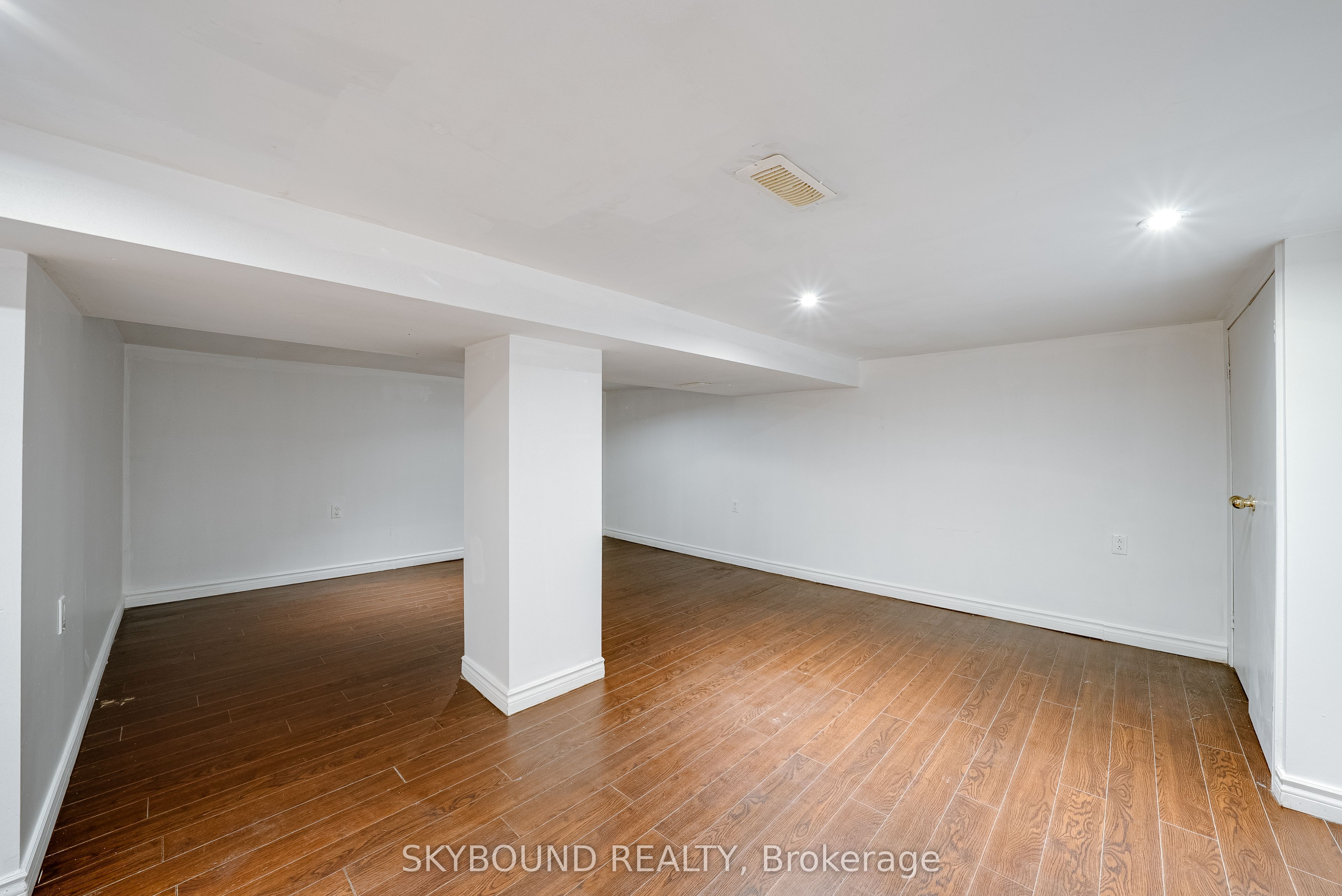 43 Craydon Avenue Property Photo 31