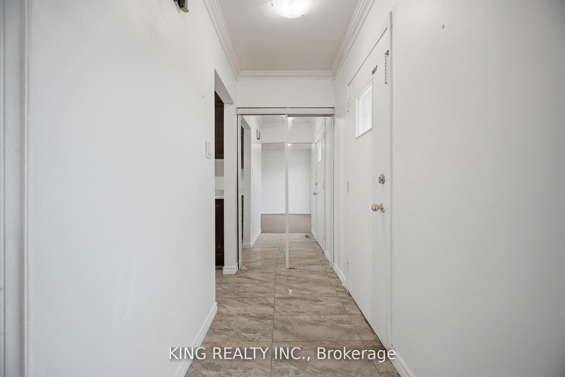 42 Flamingo Crescent Property Photo 6