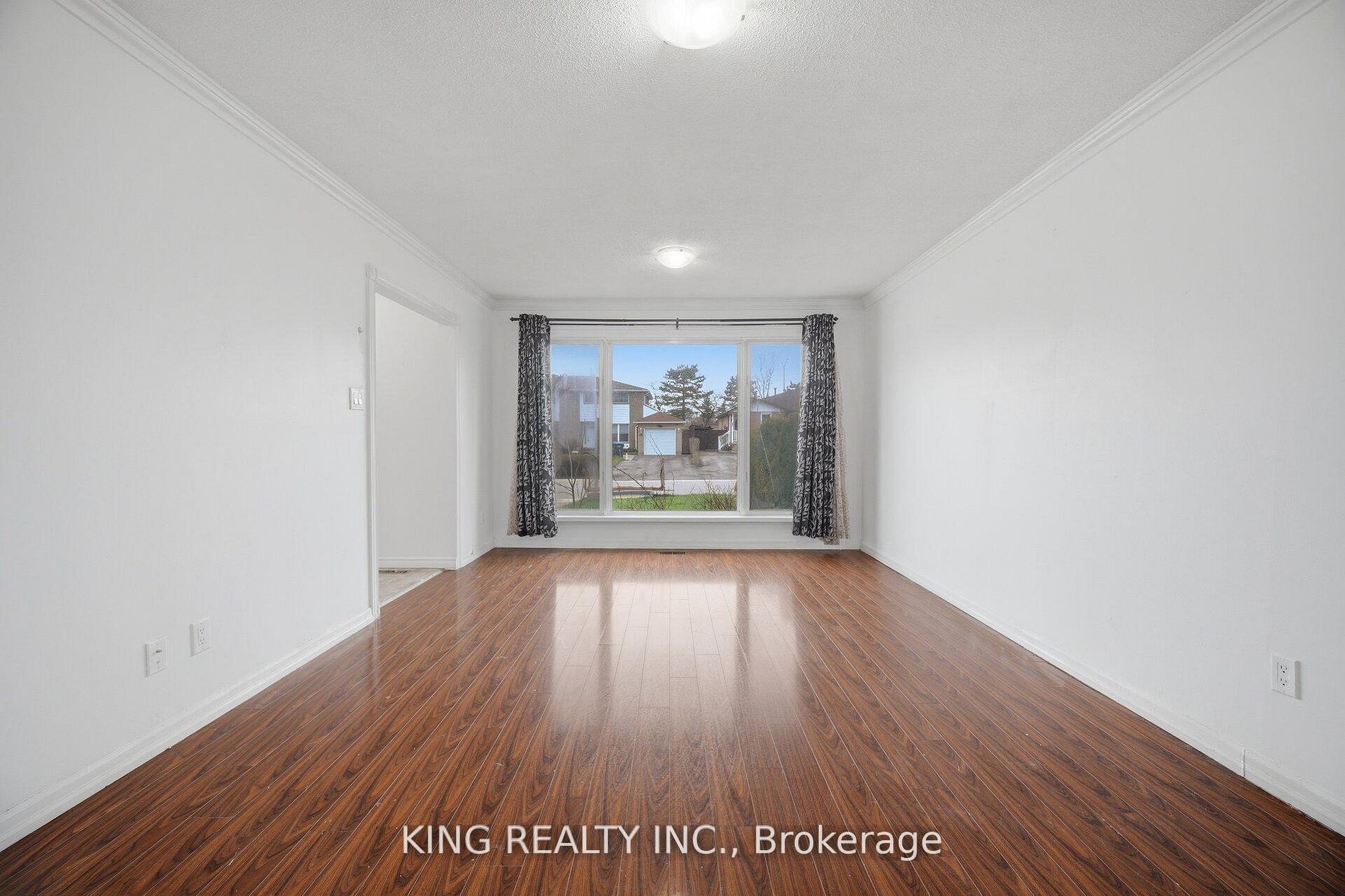 42 Flamingo Crescent Property Photo 7