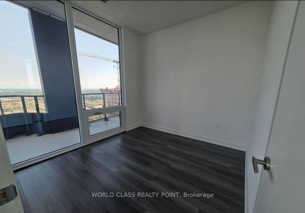 448 Burnhamthorpe Road W 4508 Property Photo 12