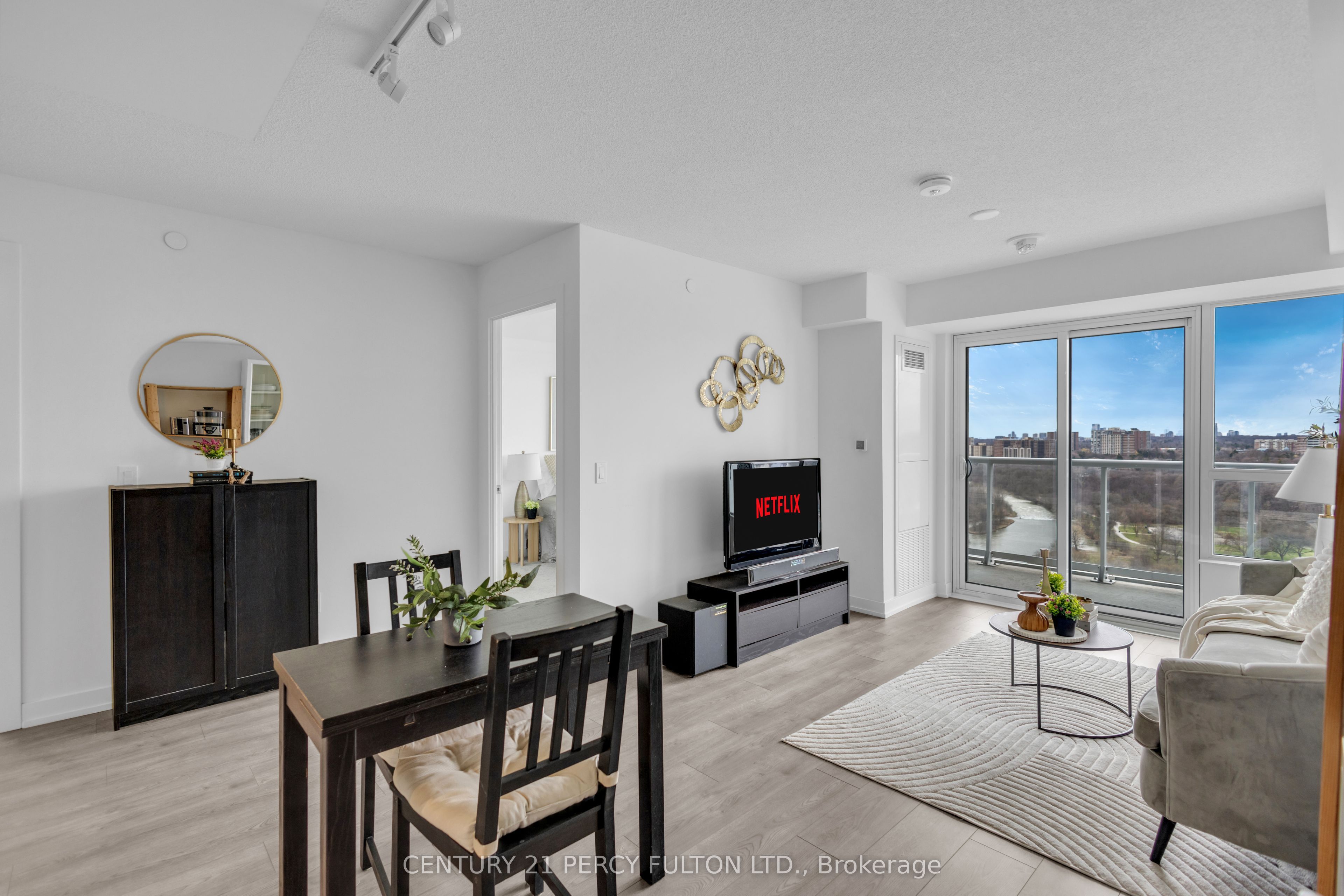 10 Wilby Crescent 1704 Property Photo 13