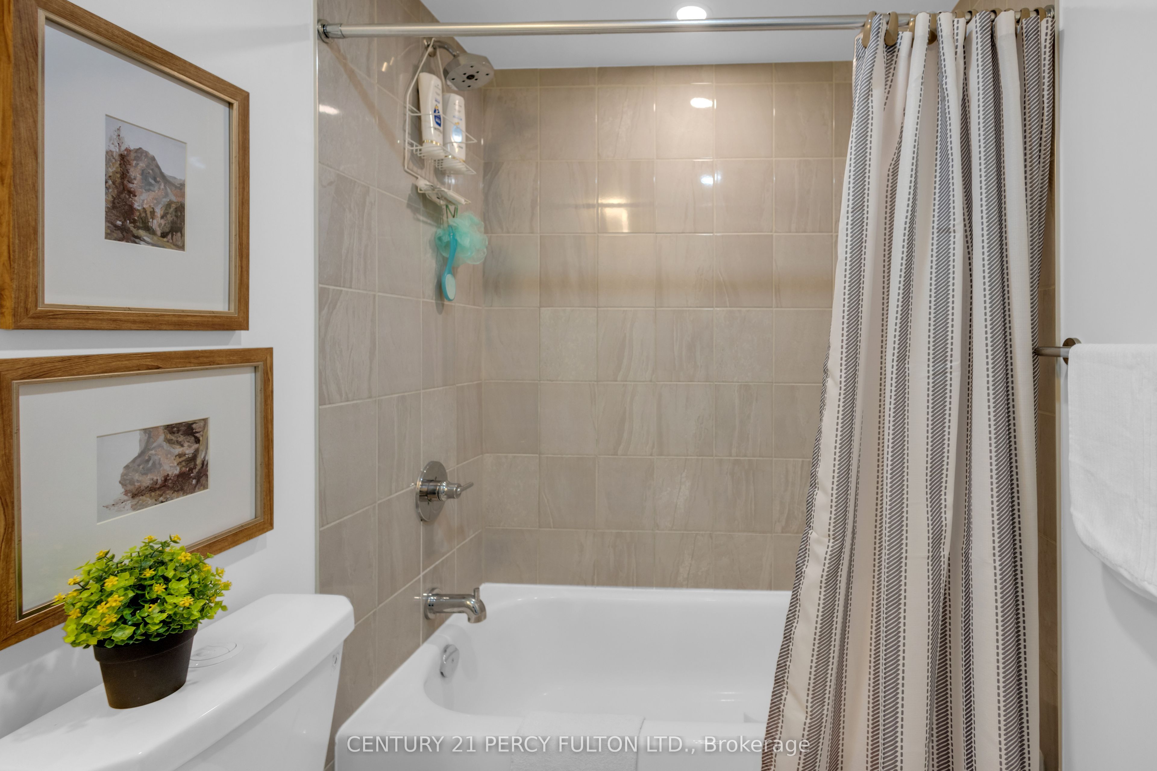 10 Wilby Crescent 1704 Property Photo 23