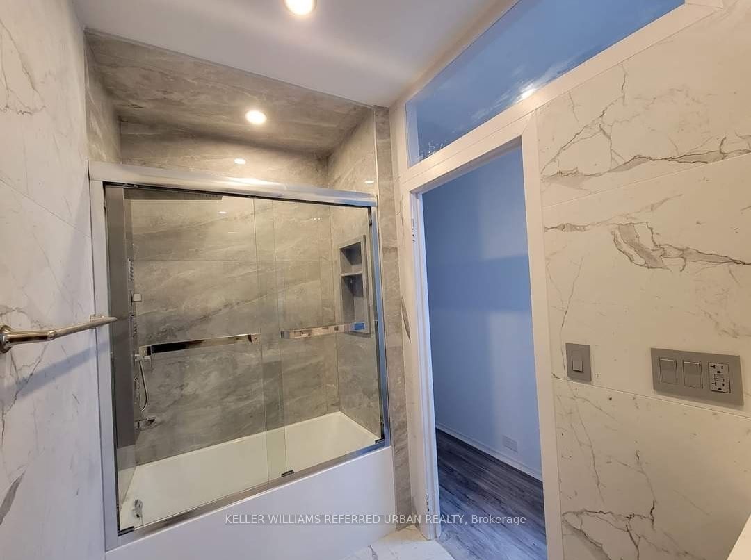 13 Teston Boulevard Property Photo 9