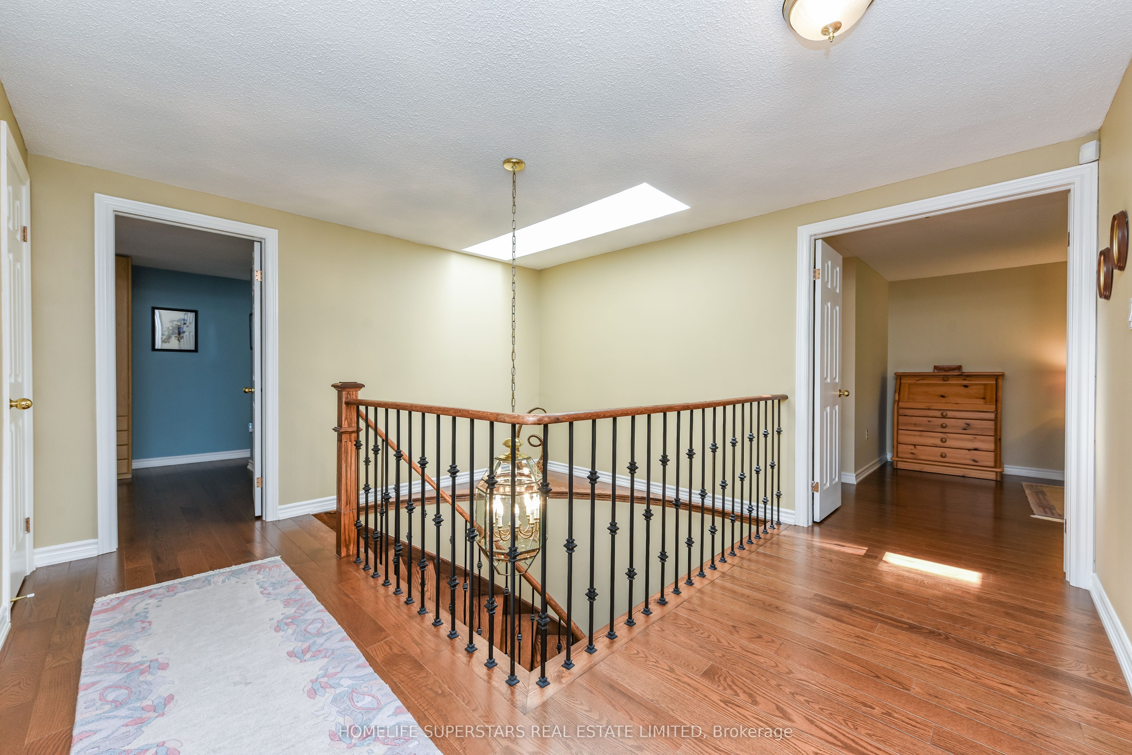 168 River Oaks Boulevard E Property Photo 21