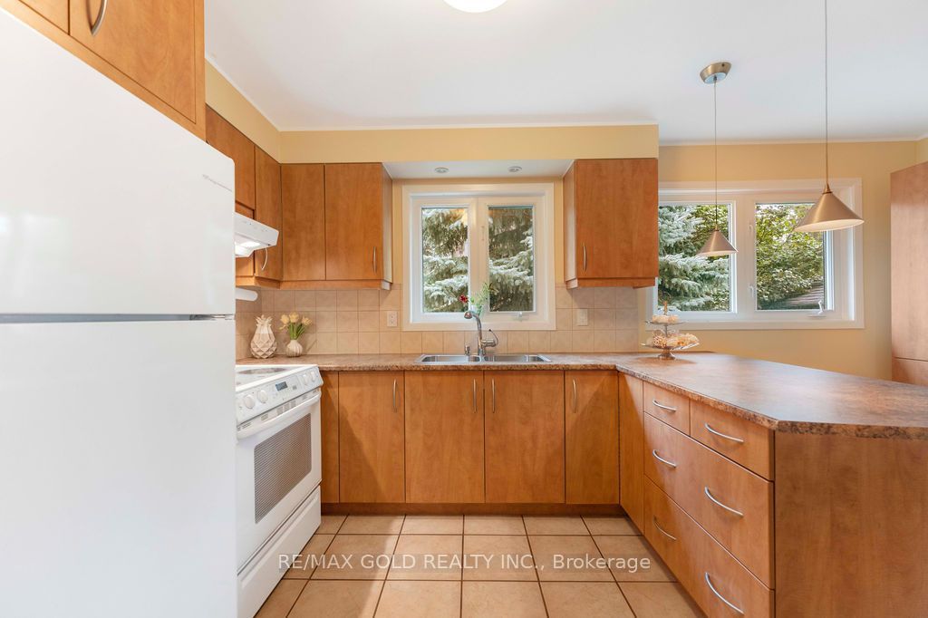 29 Carberry Crescent Property Photo 12