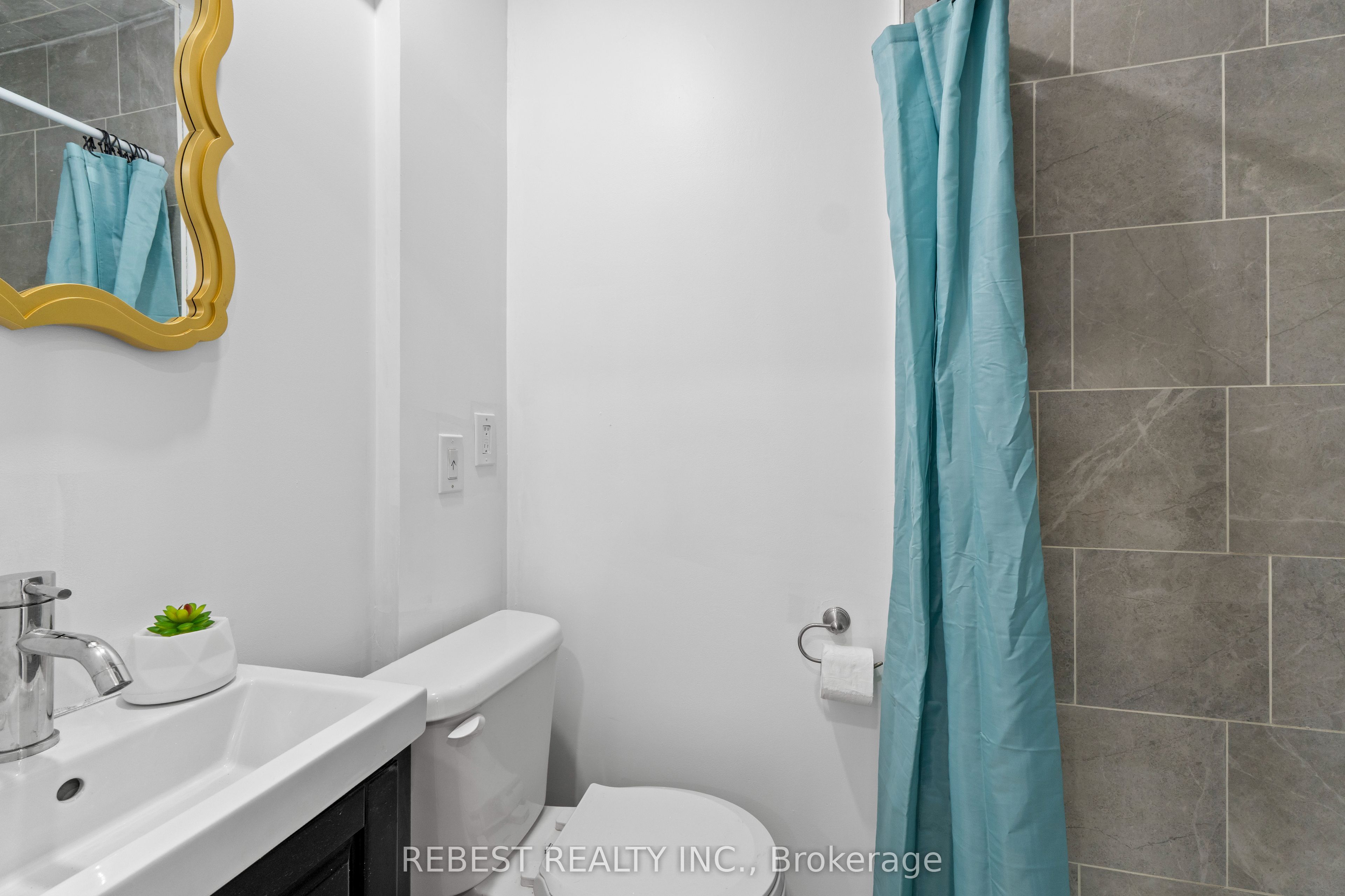 2181 Wiseman Court Property Photo 13