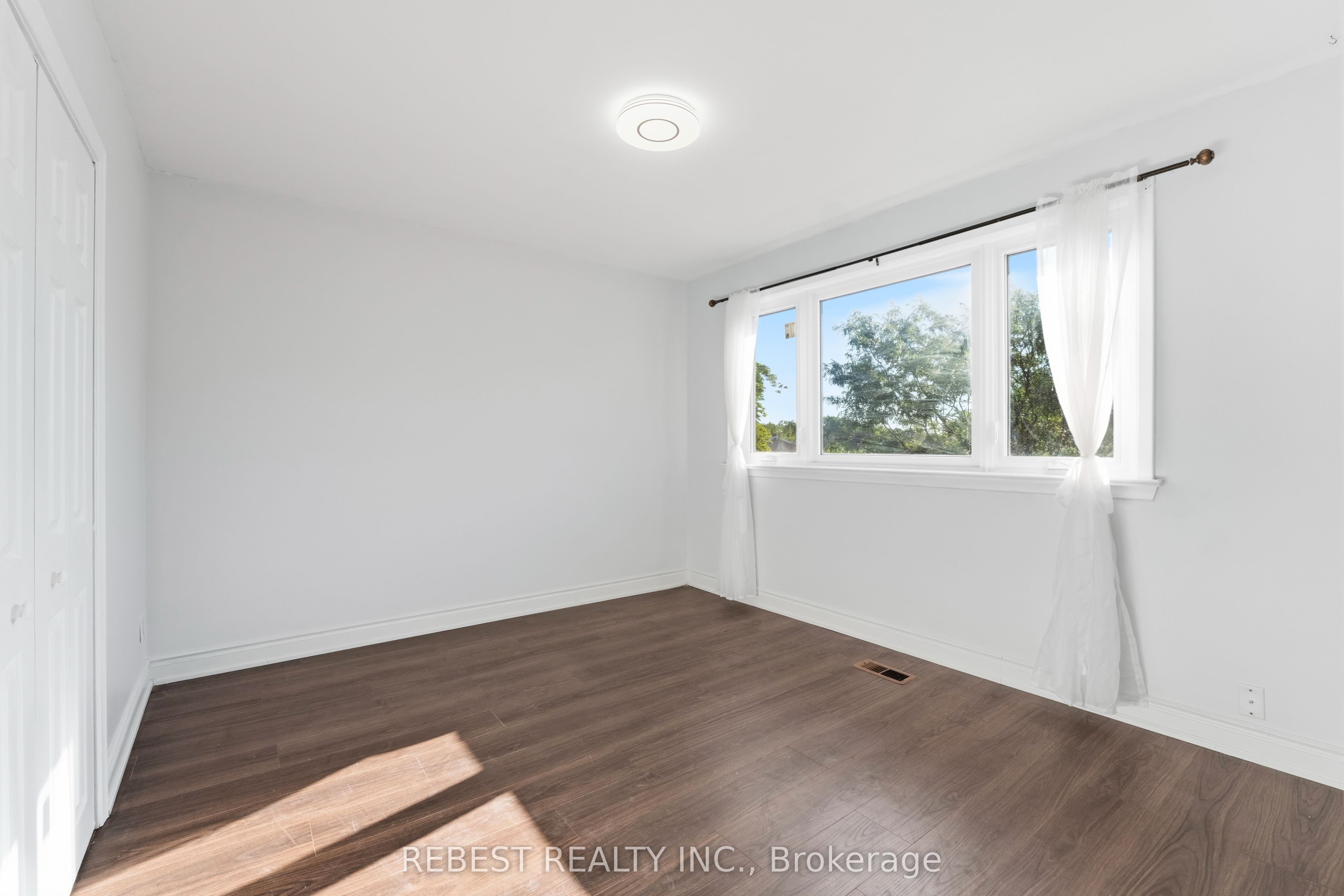 2181 Wiseman Court Property Photo 15