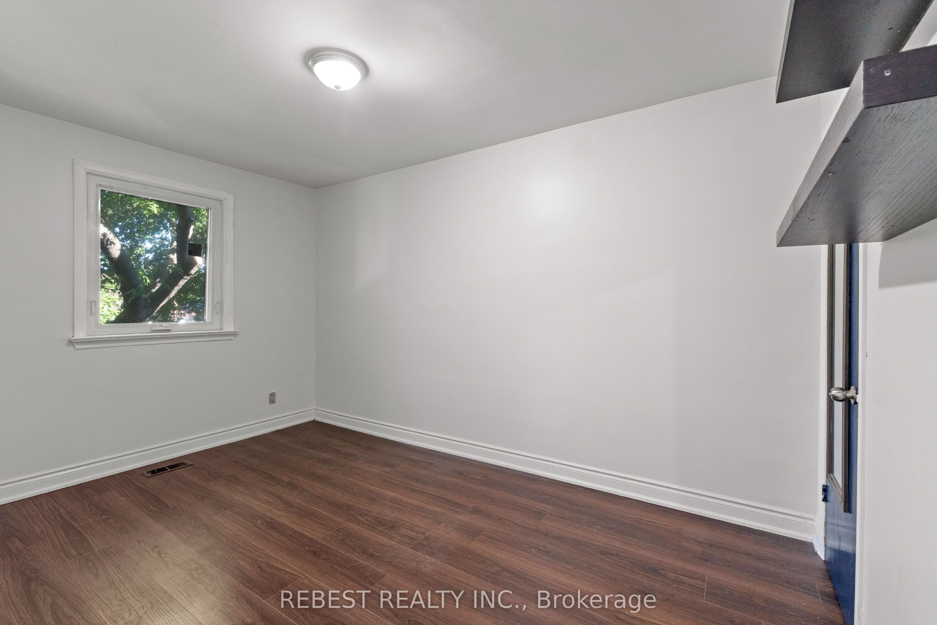 2181 Wiseman Court Property Photo 20
