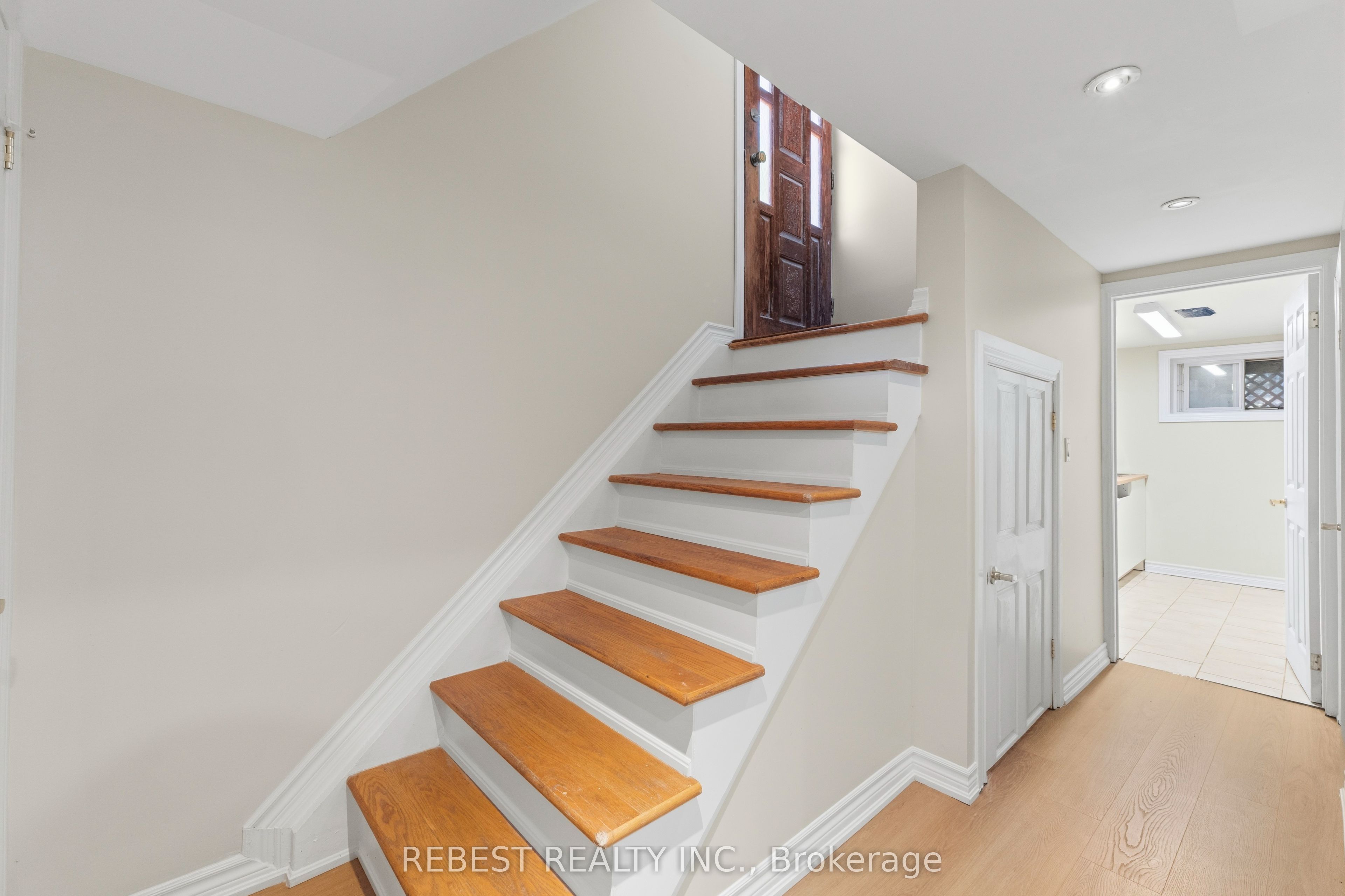 2181 Wiseman Court Property Photo 24
