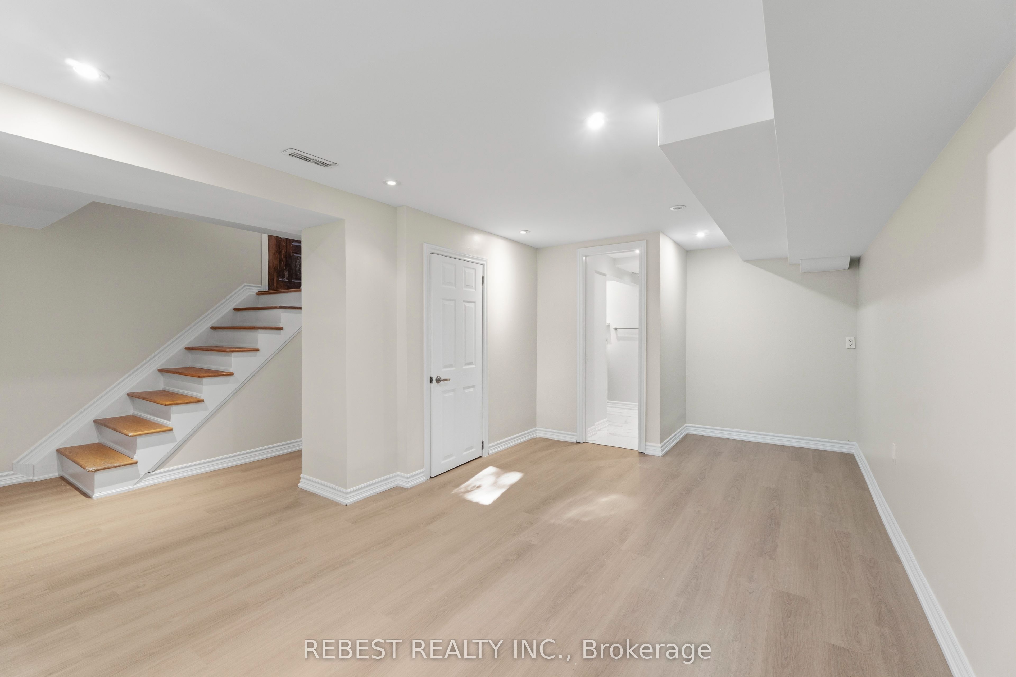 2181 Wiseman Court Property Photo 26