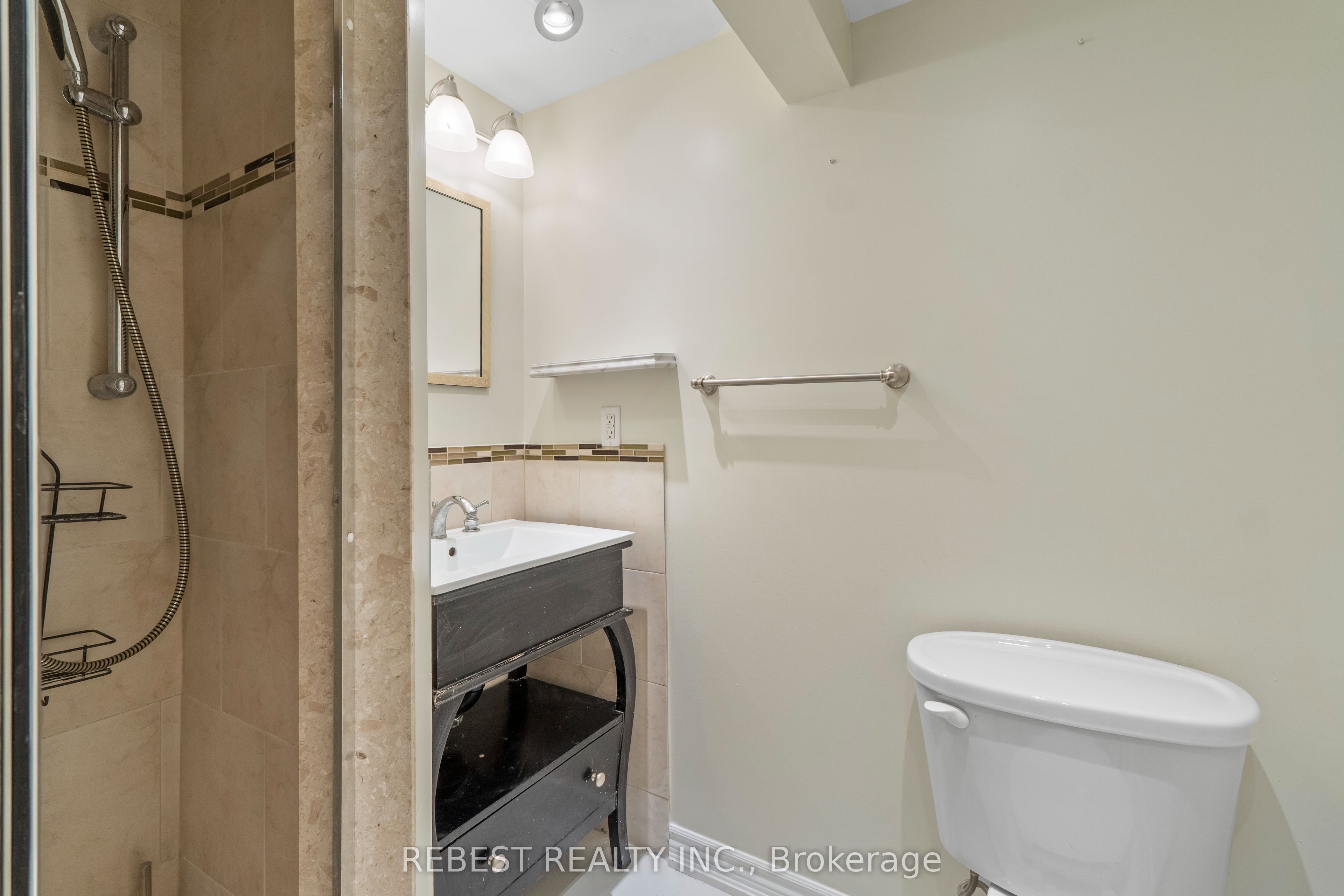 2181 Wiseman Court Property Photo 30