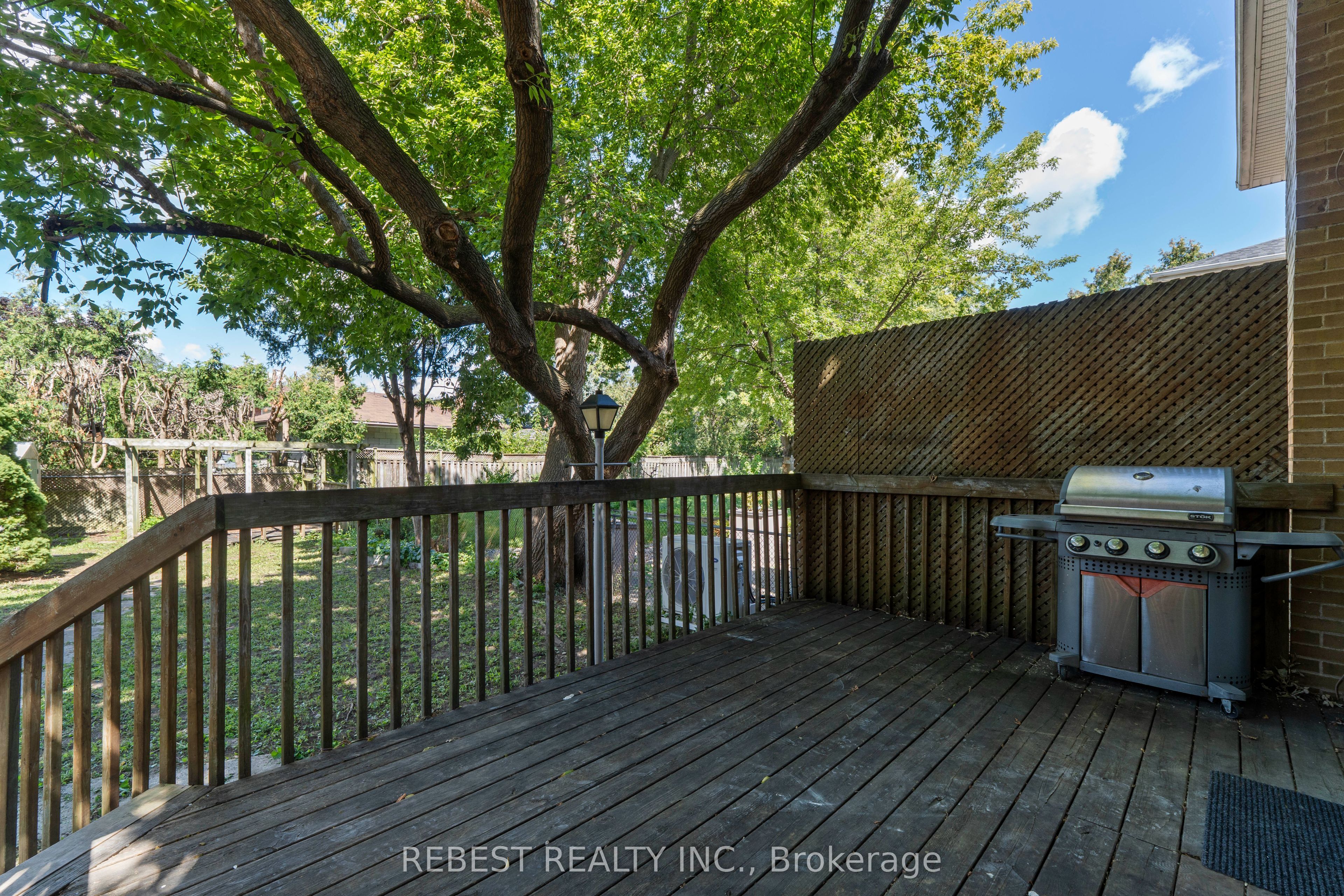 2181 Wiseman Court Property Photo 32