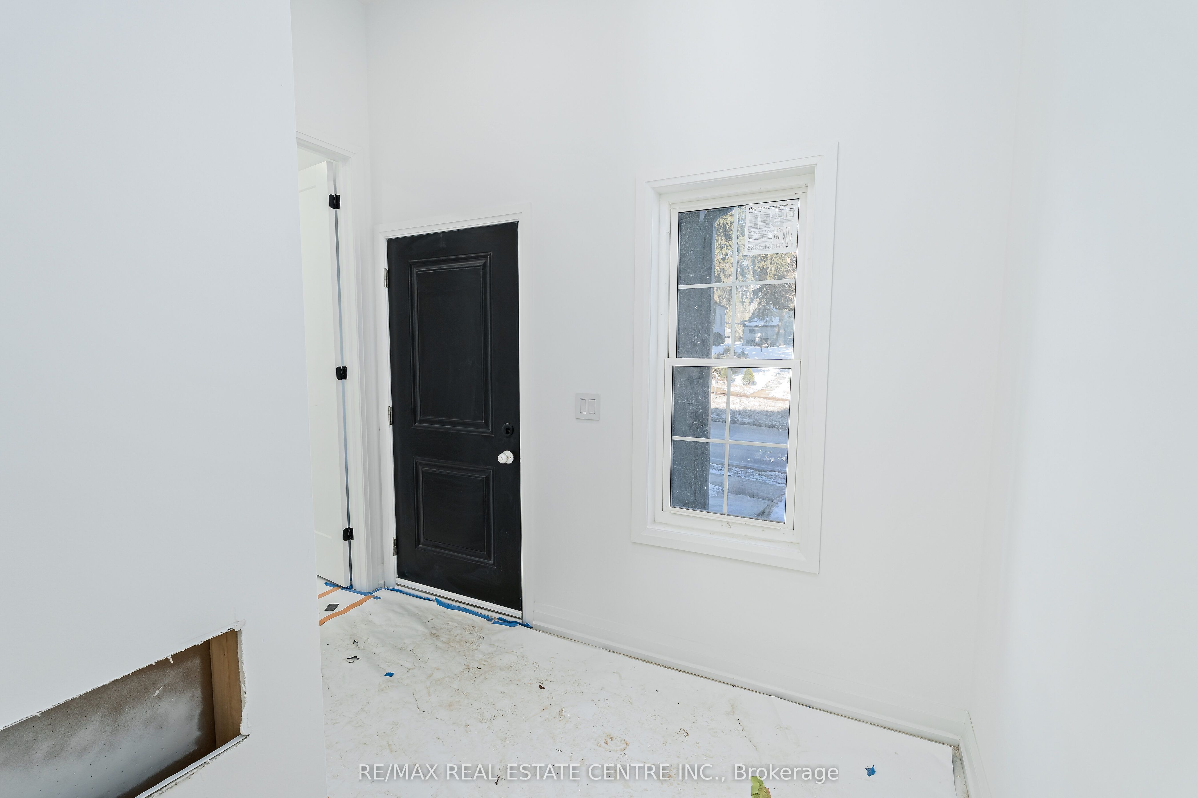 17 James Street Property Photo 6
